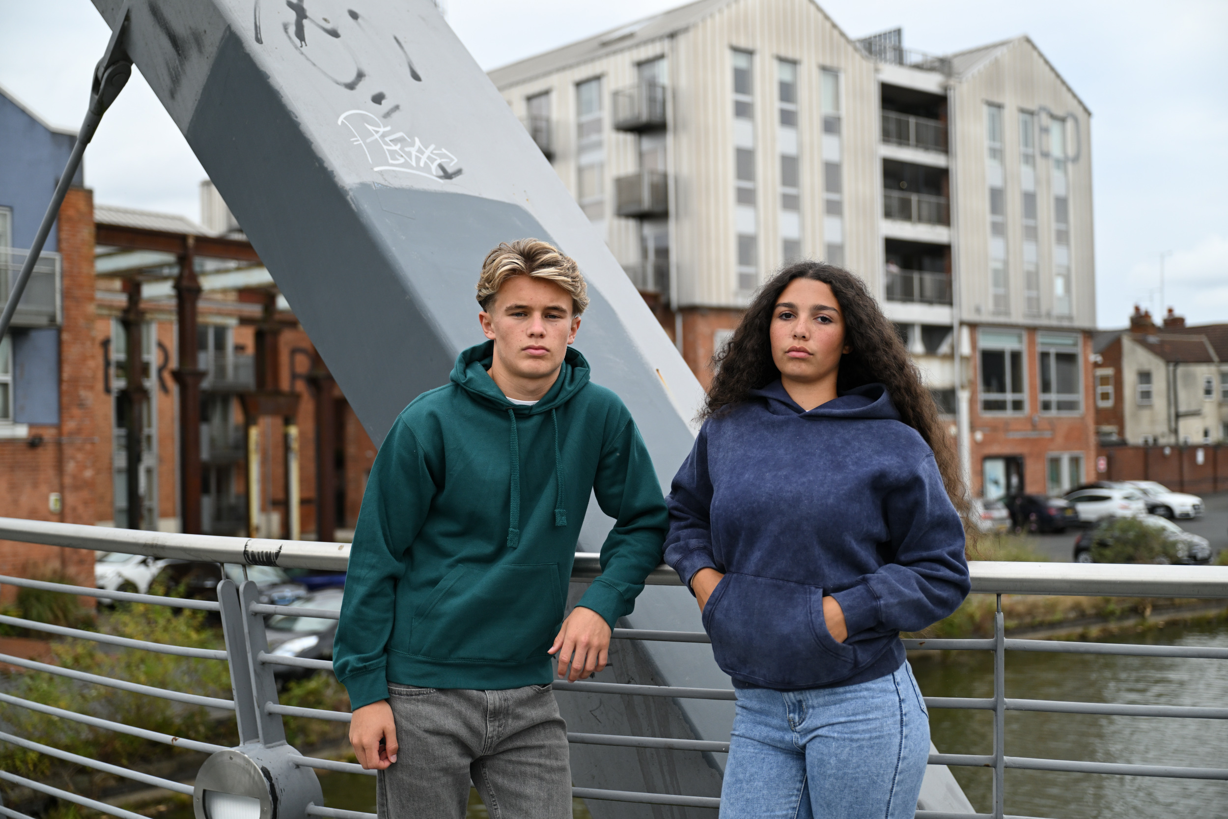 LifestyleAdults 1003