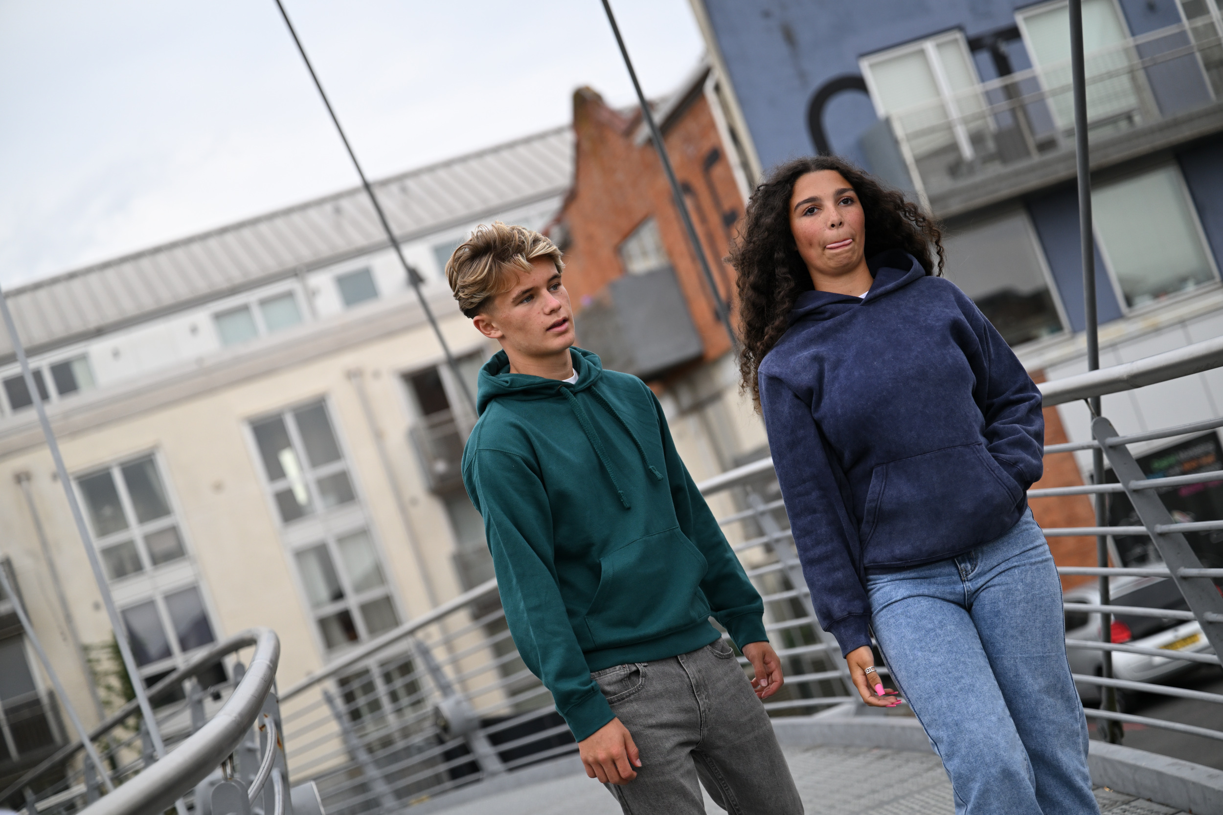 LifestyleAdults 1055