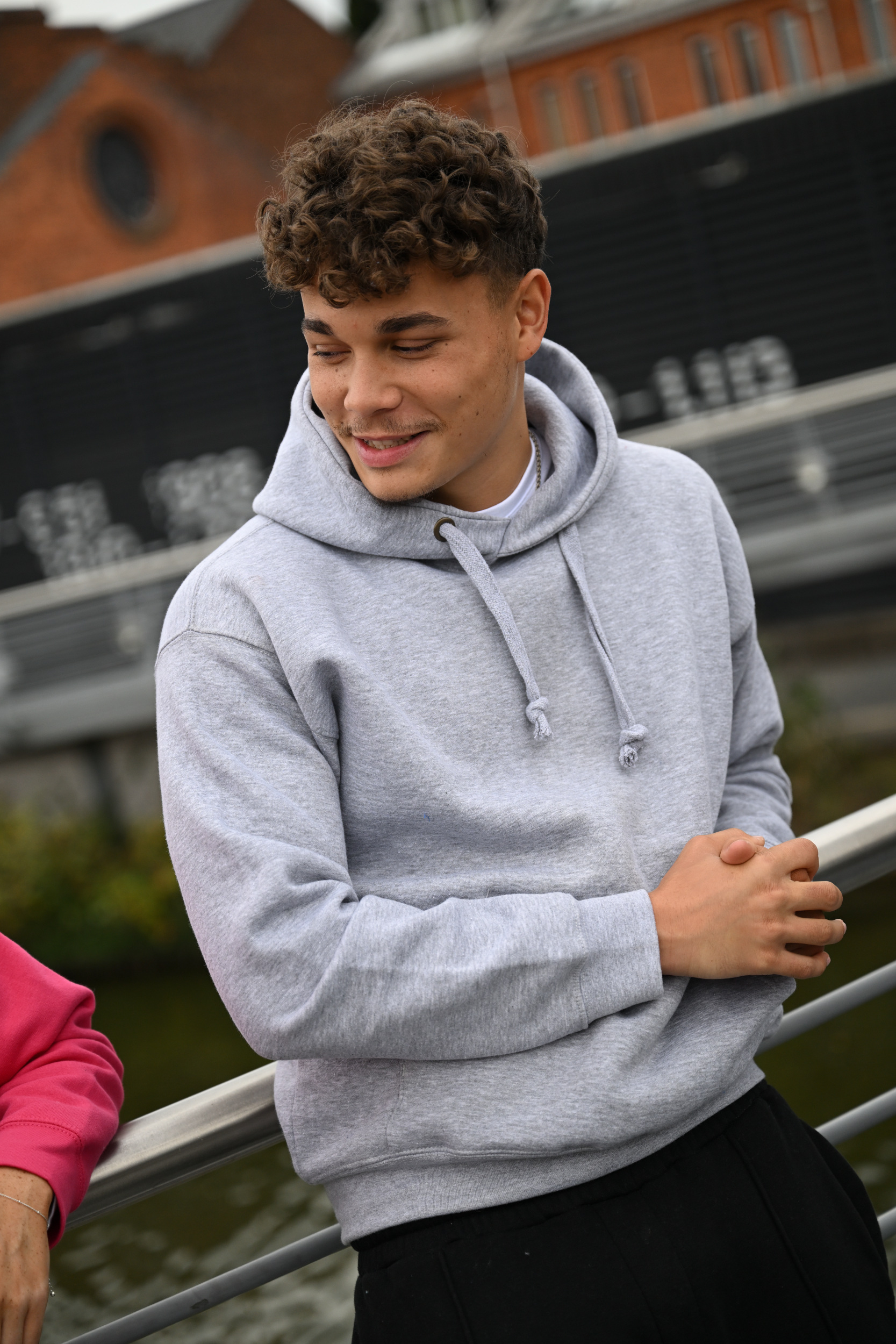 LifestyleAdults 1067