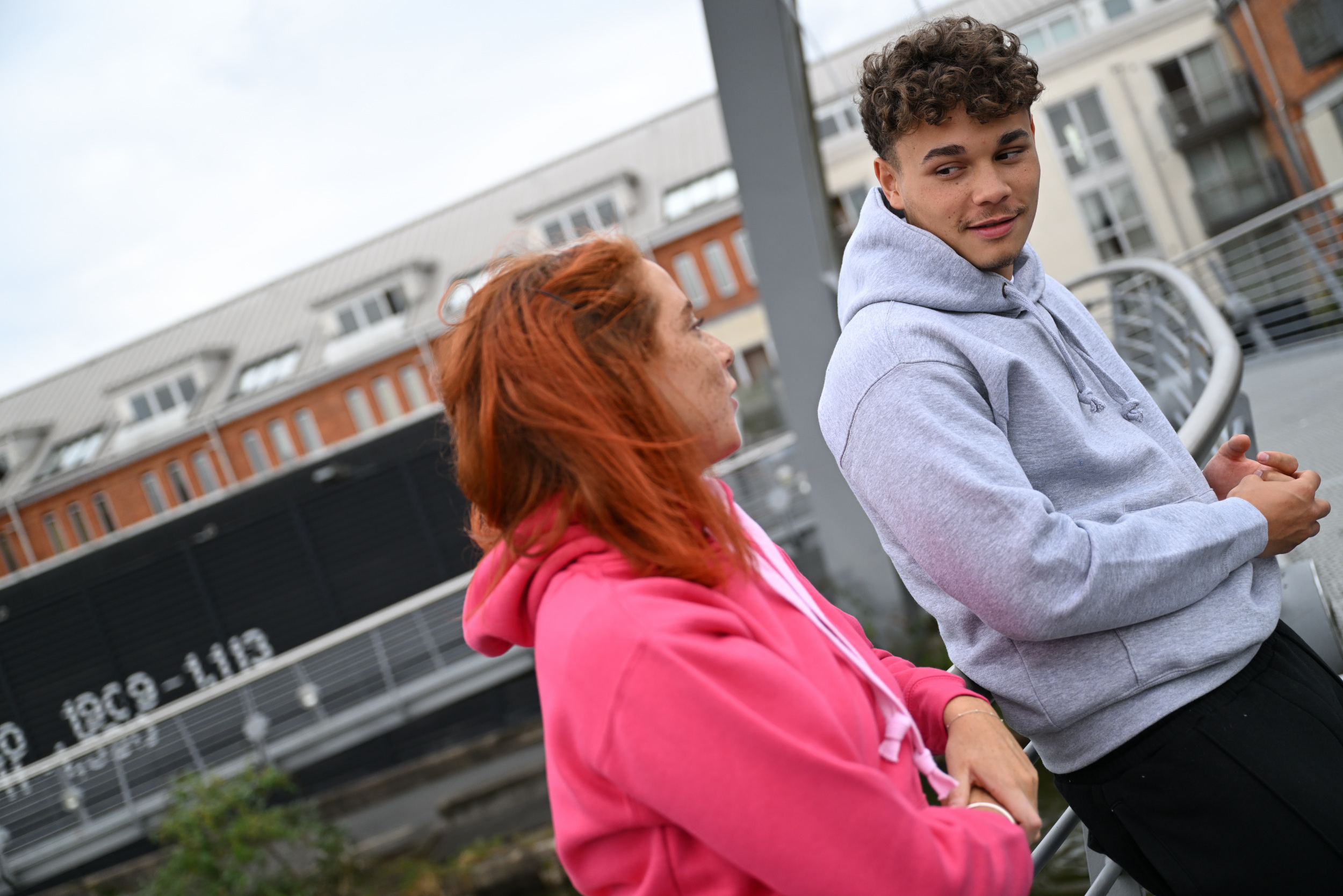 LifestyleAdults 1076