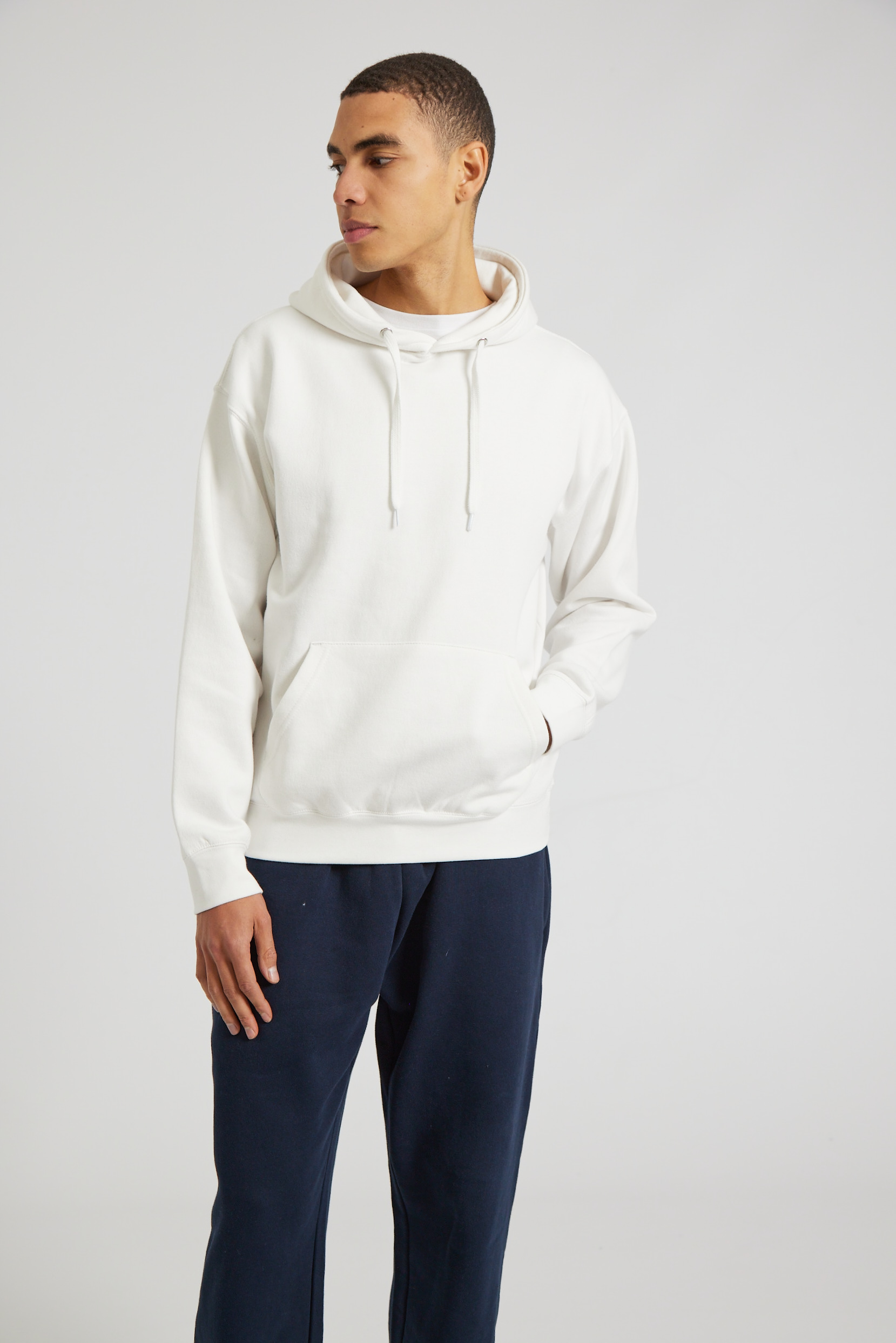 CR01-v2.0-Studio_115