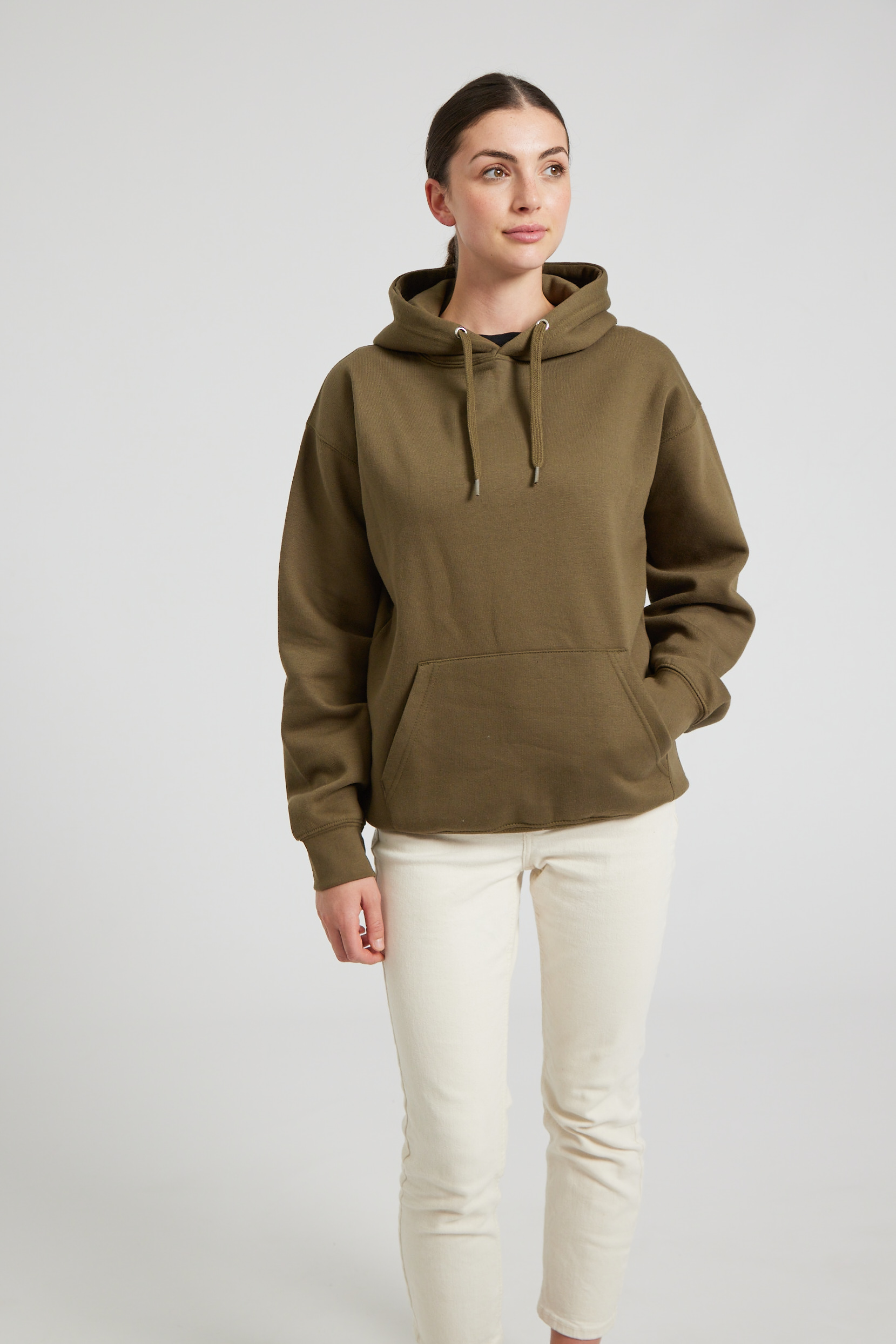 CR01-v2.0-Studio_124