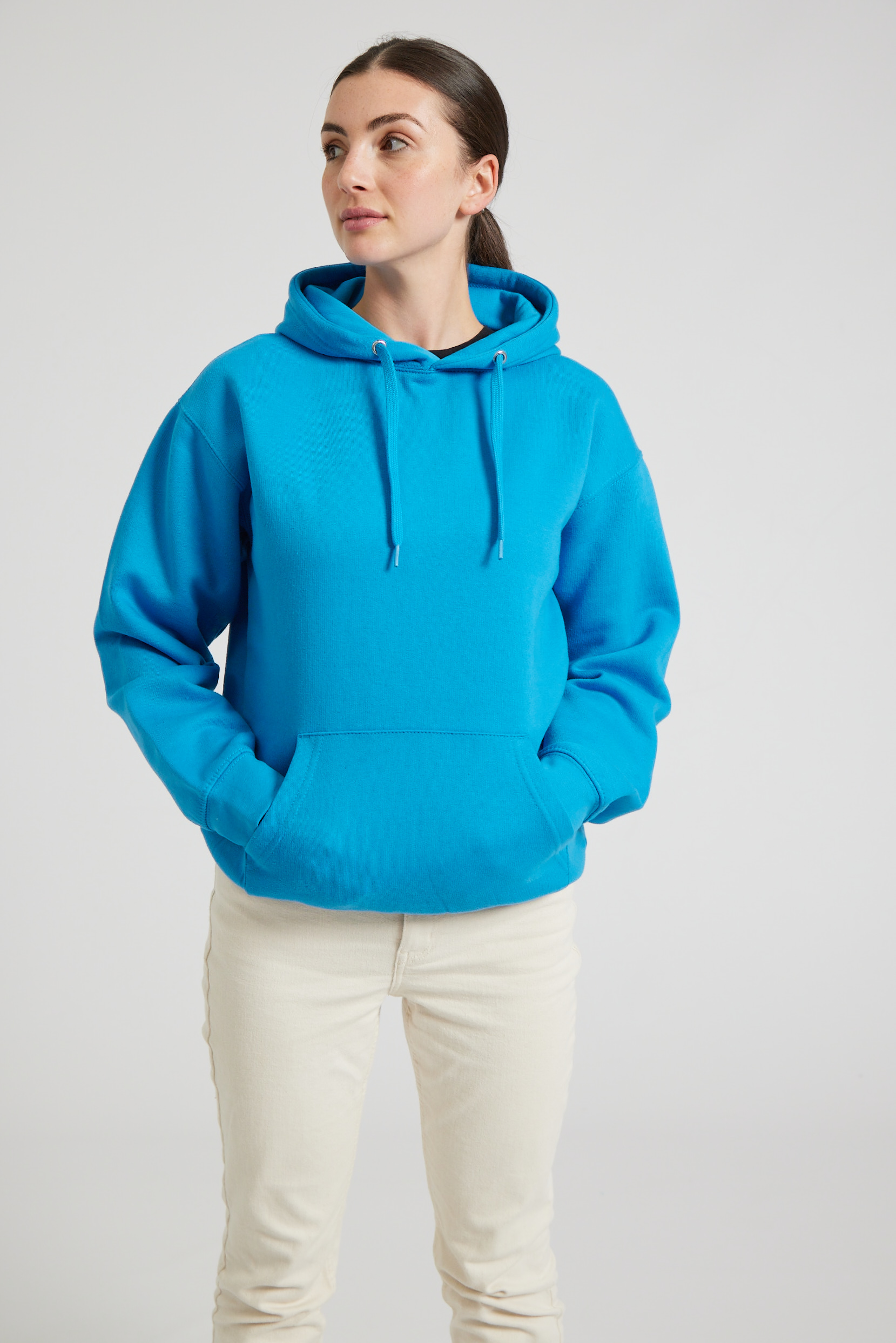 CR01-v2.0-Studio_165