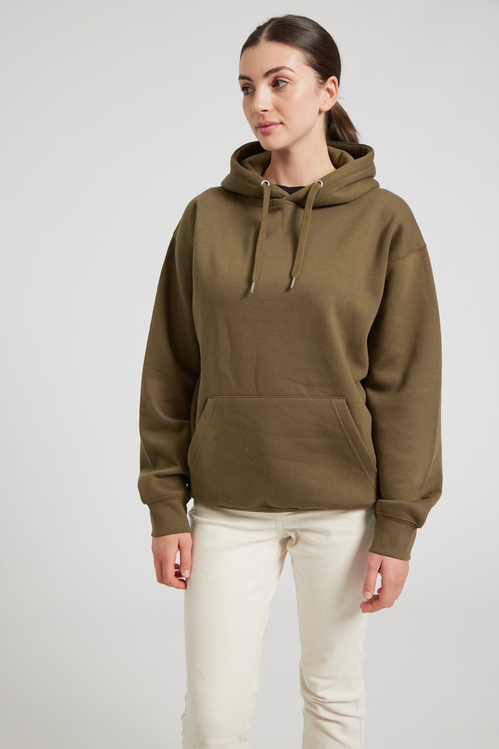 CR01-v2.0-Studio_173