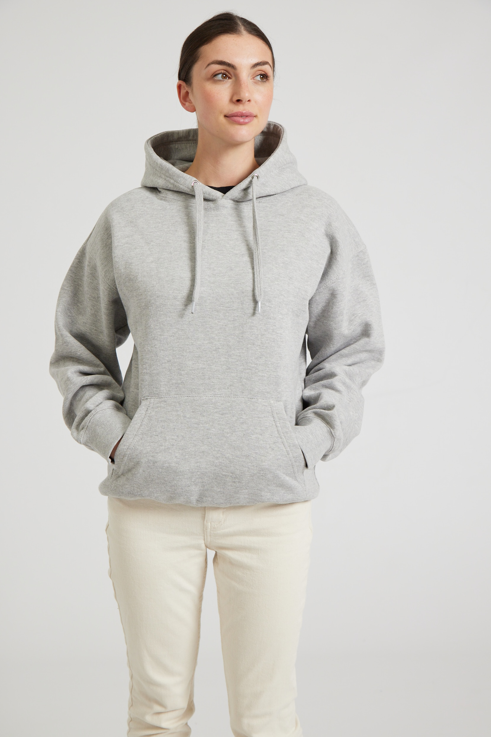 CR01-v2.0-Studio_207