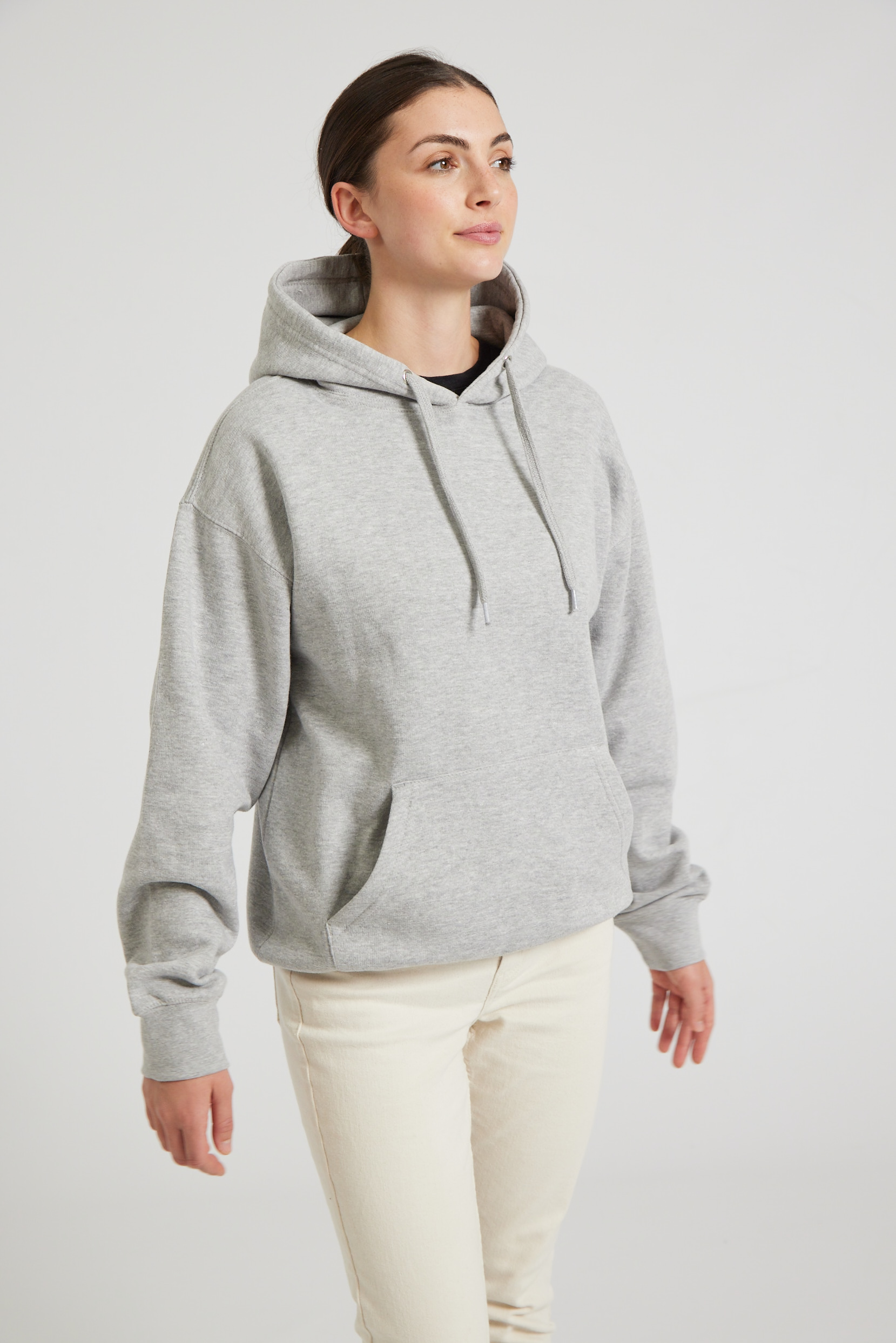 CR01-v2.0-Studio_219