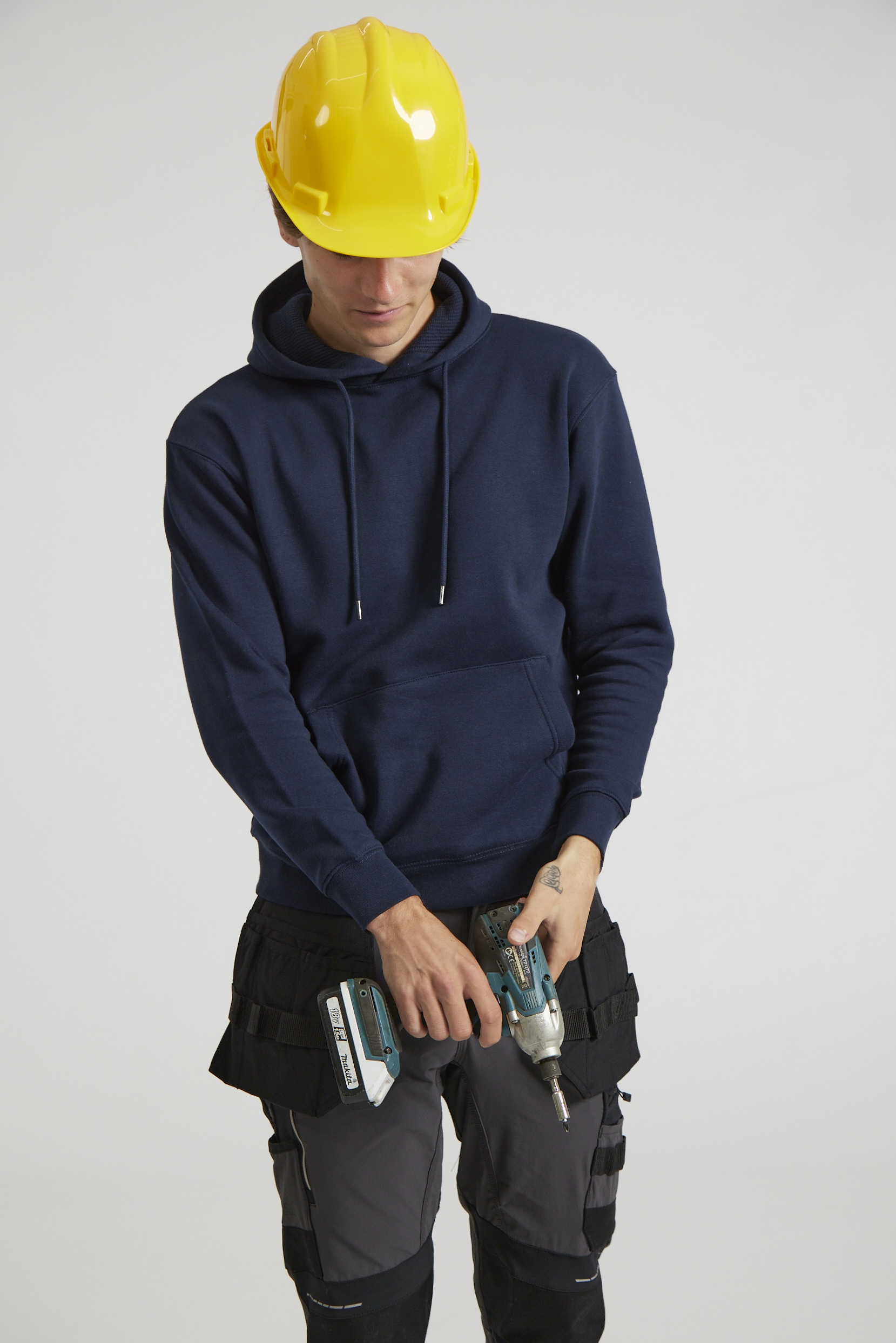 CR02-v2.0-Studio_104