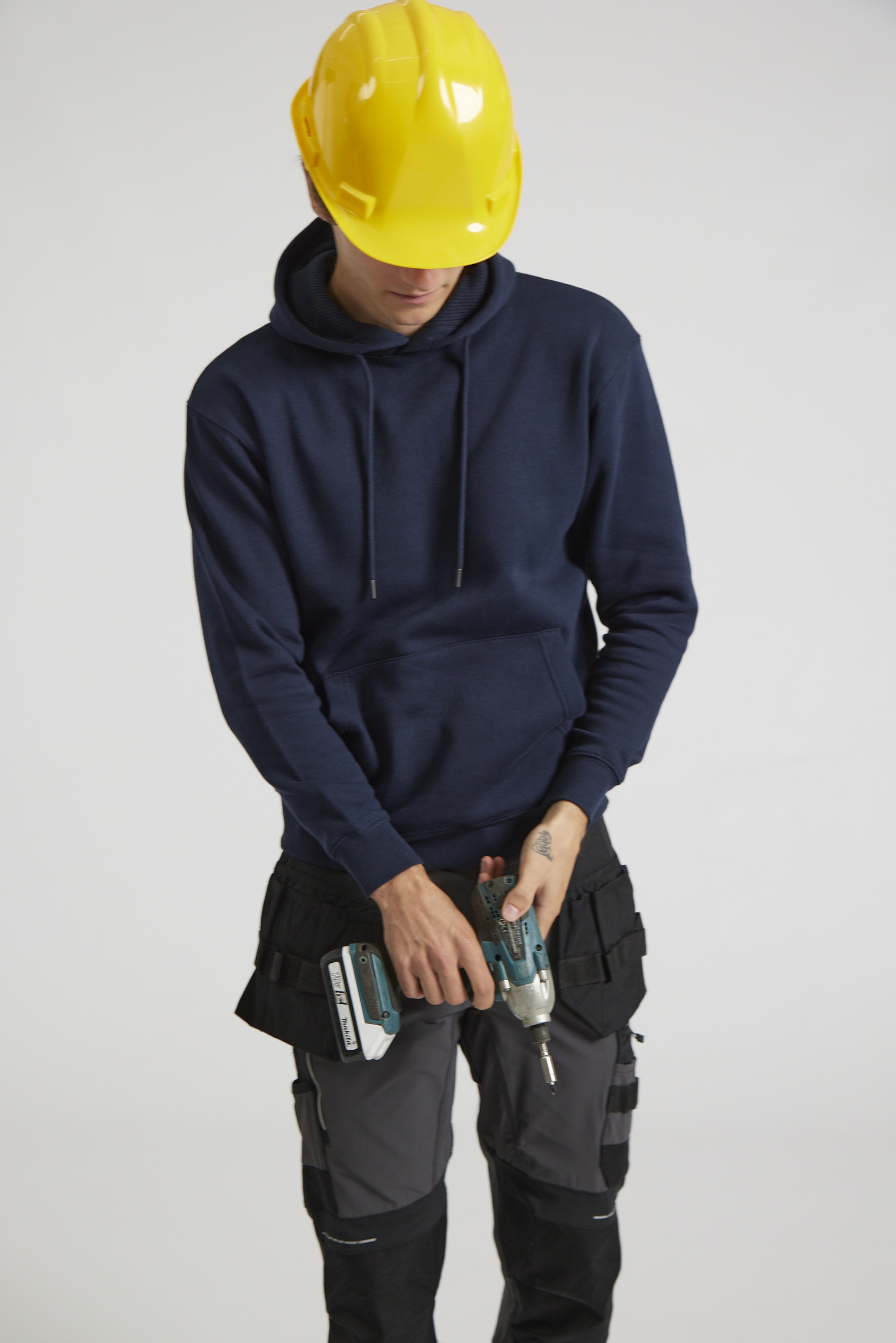 CR02-v2.0-Studio_105