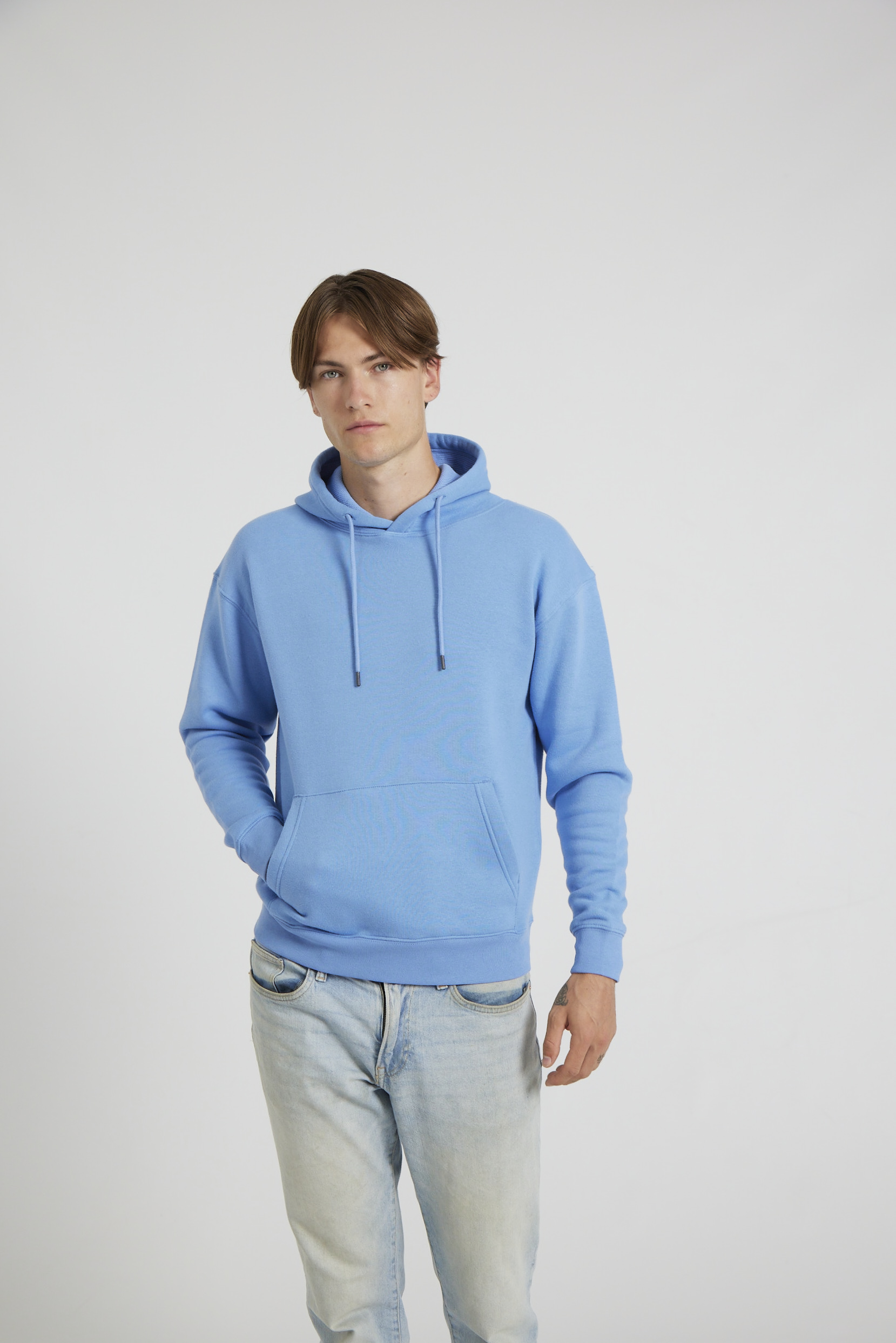 CR02-v2.0-Studio_106