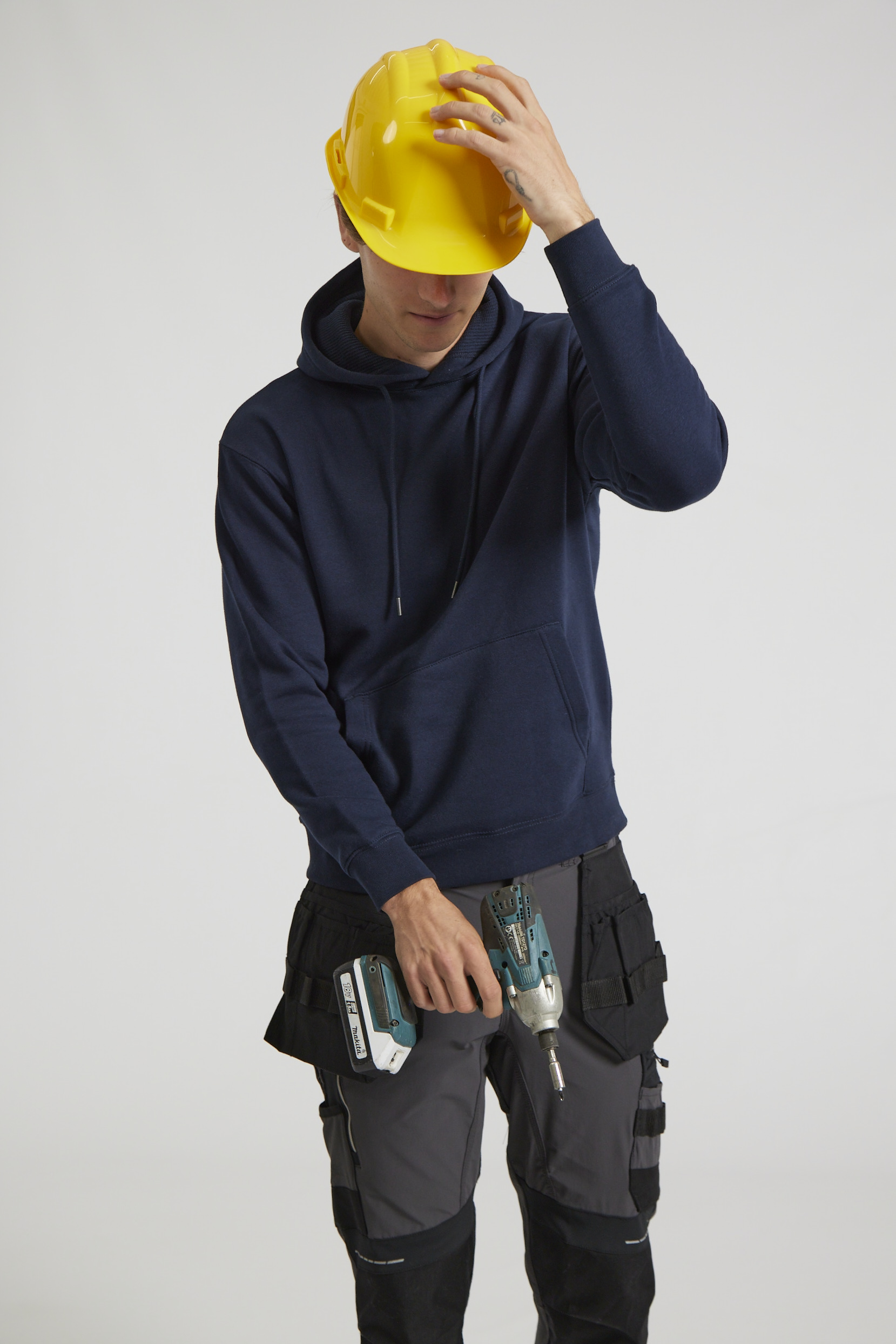 CR02-v2.0-Studio_107