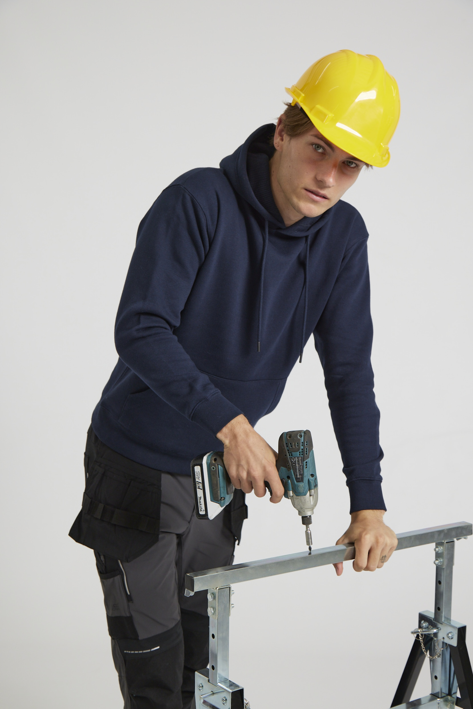 CR02-v2.0-Studio_111