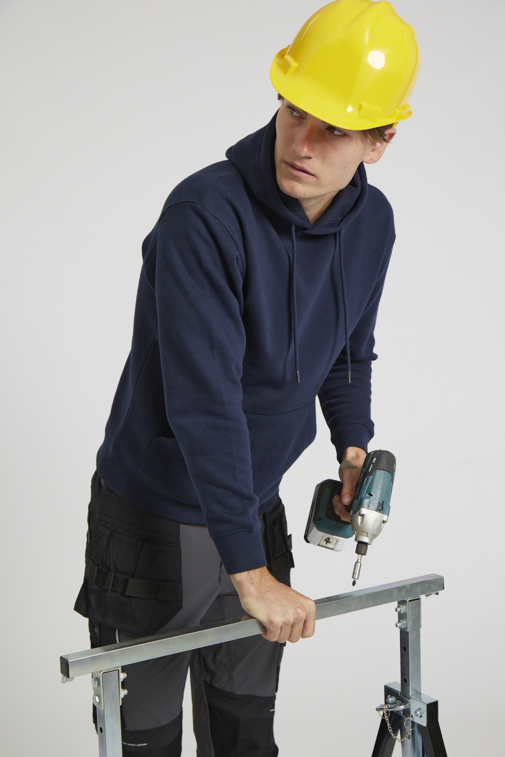 CR02-v2.0-Studio_130