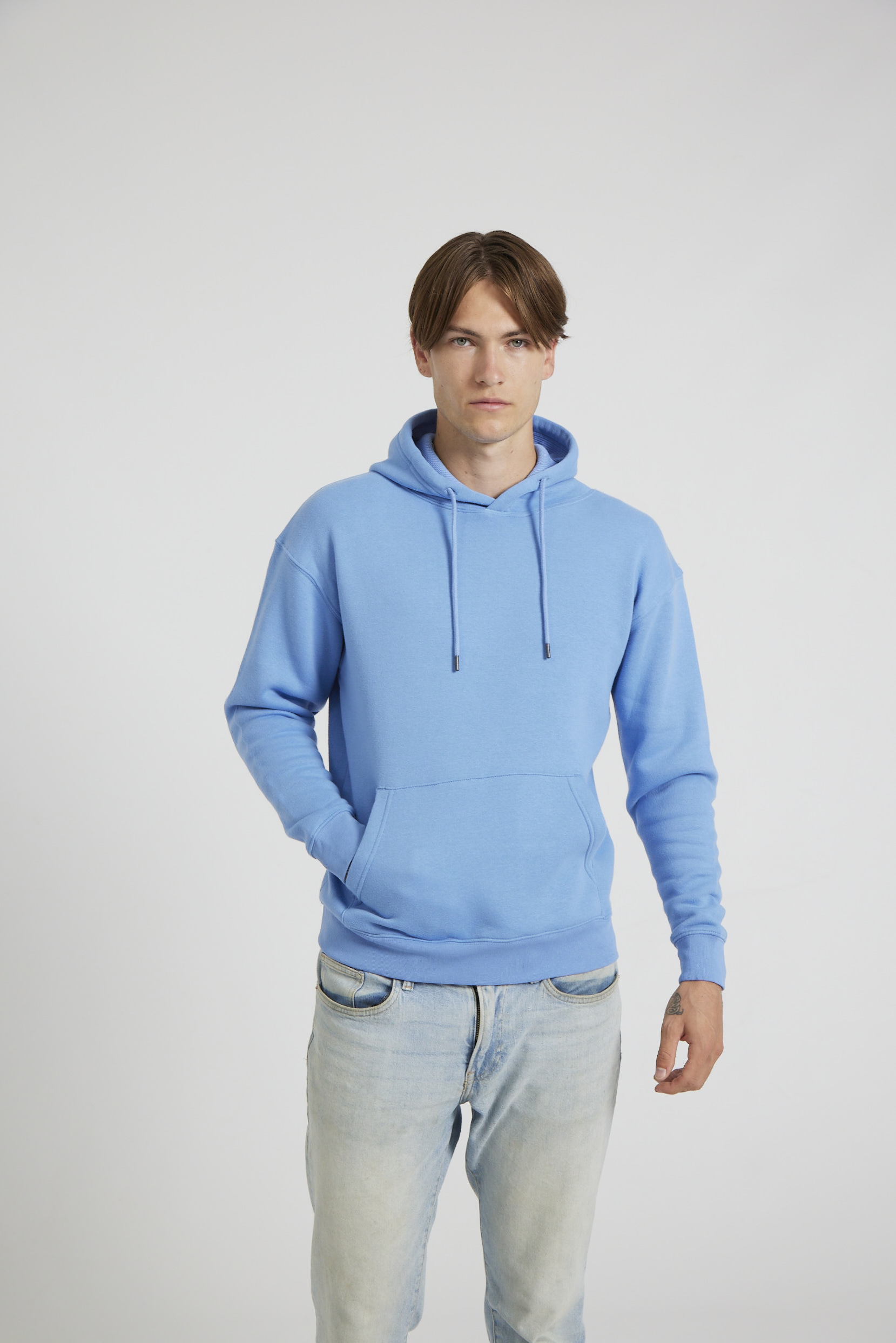 CR02-v2.0-Studio_148