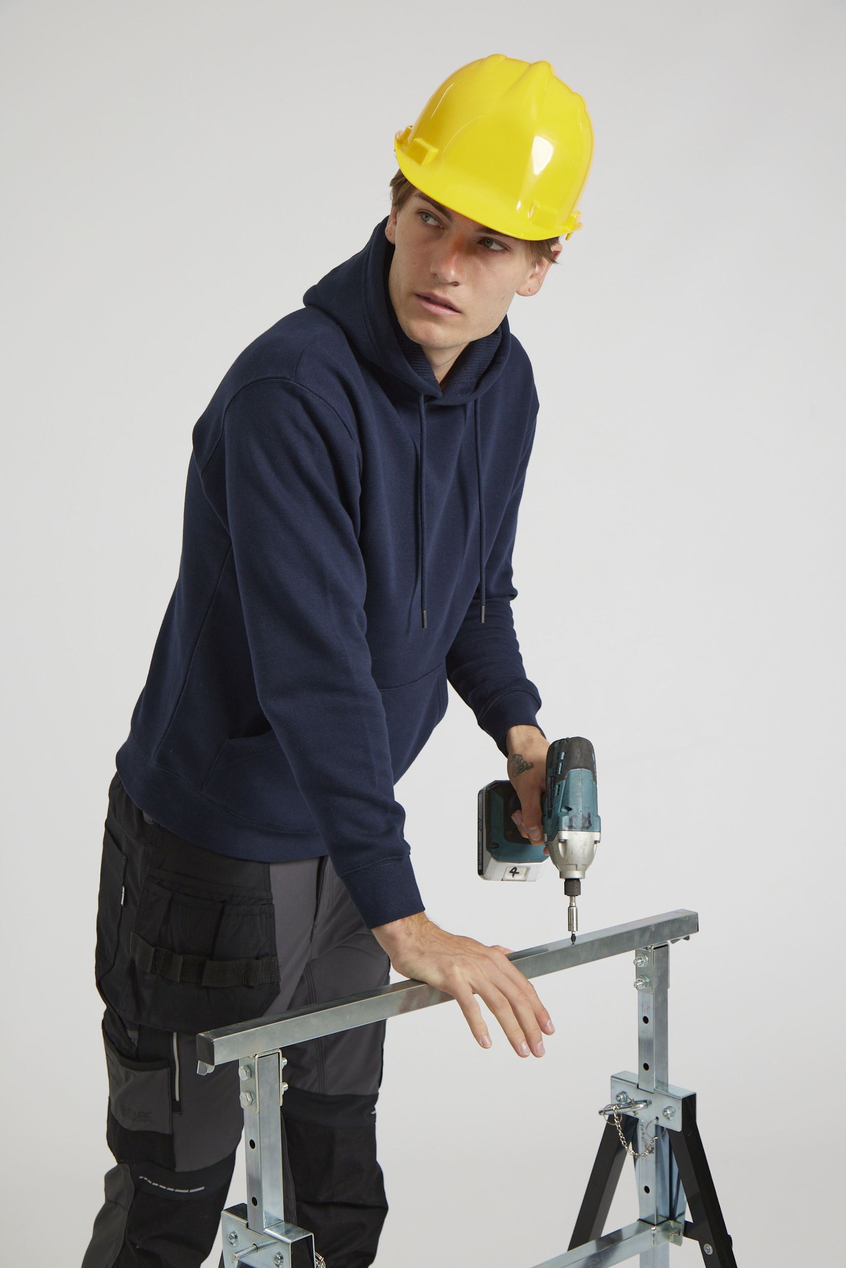 CR02-v2.0-Studio_151