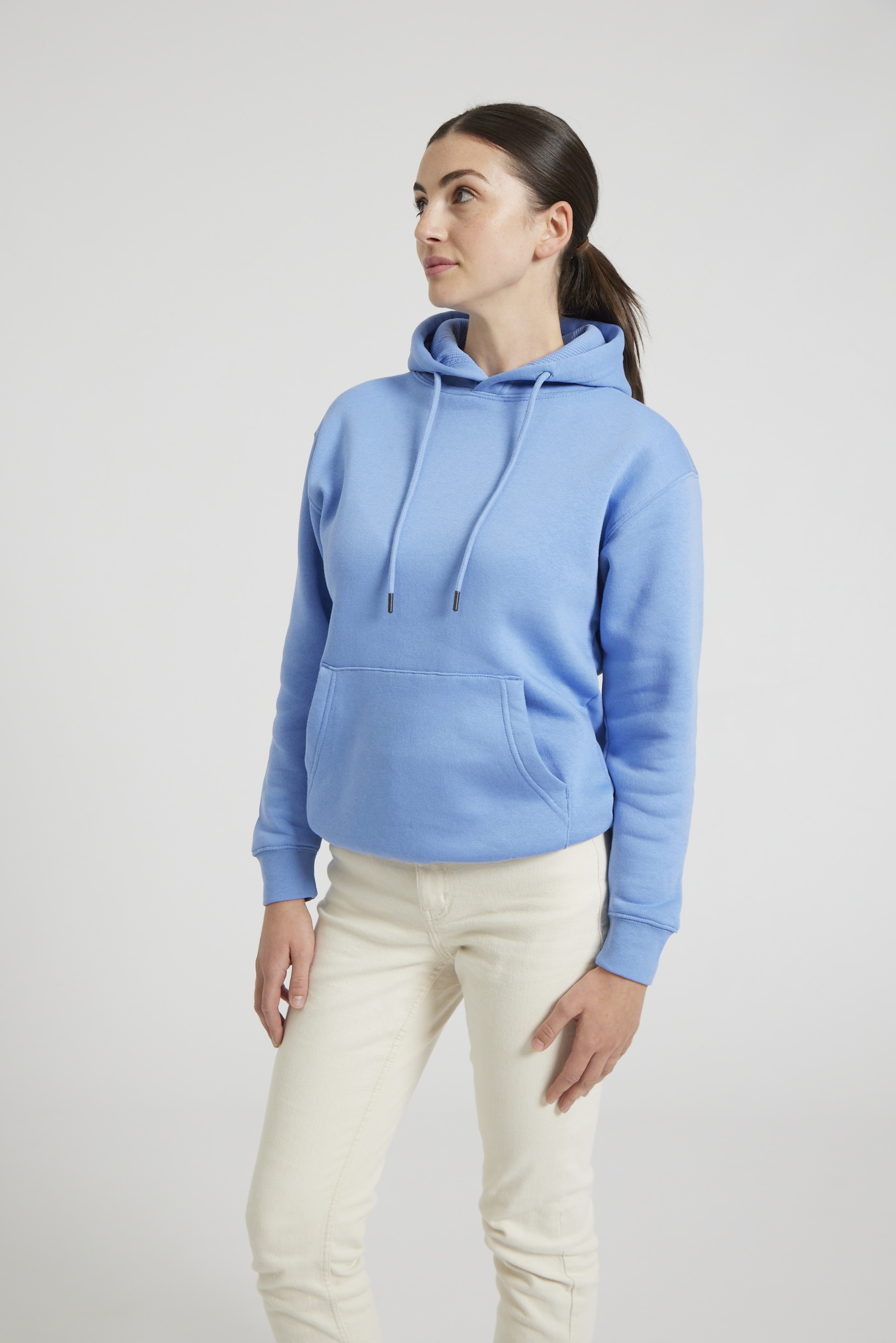 CR02-v2.0-Studio_213