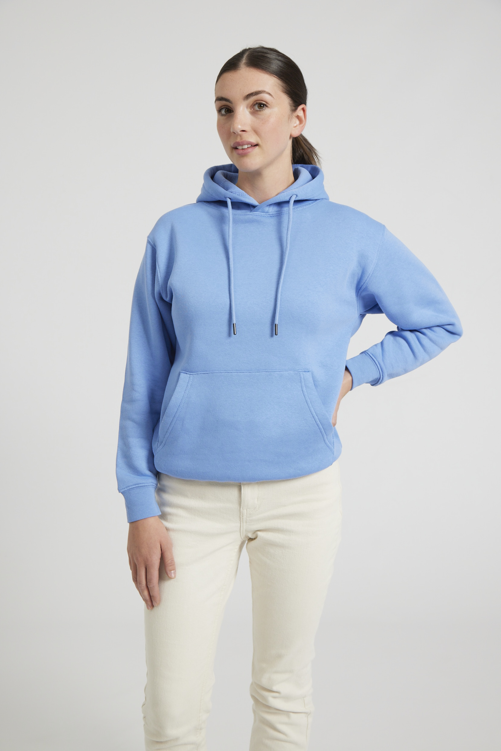 CR02-v2.0-Studio_279