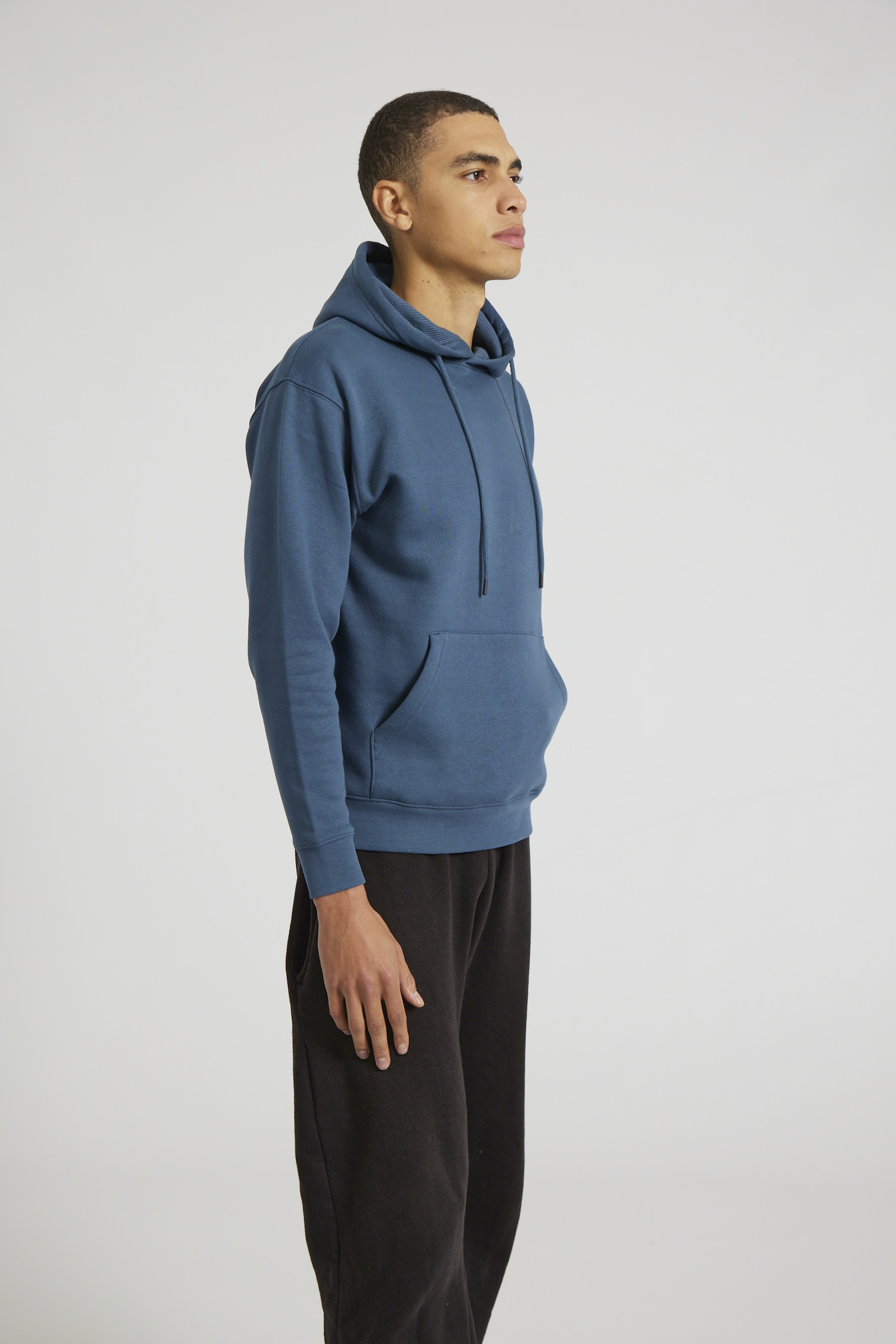 CR02-v2.0-Studio_284