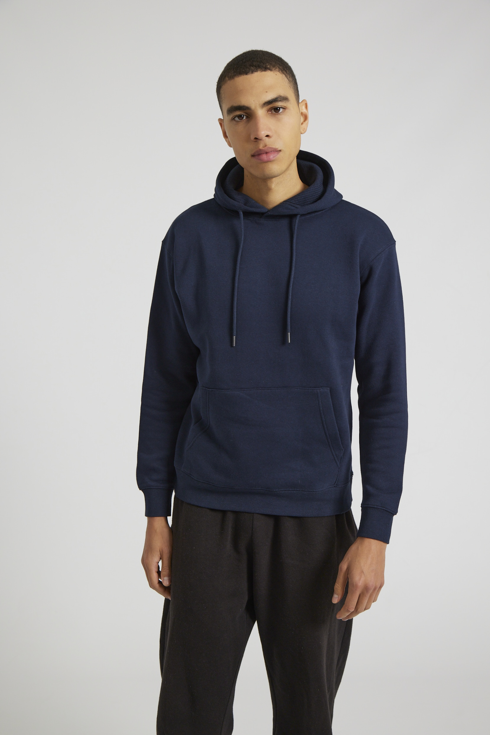 CR02-v2.0-Studio_311