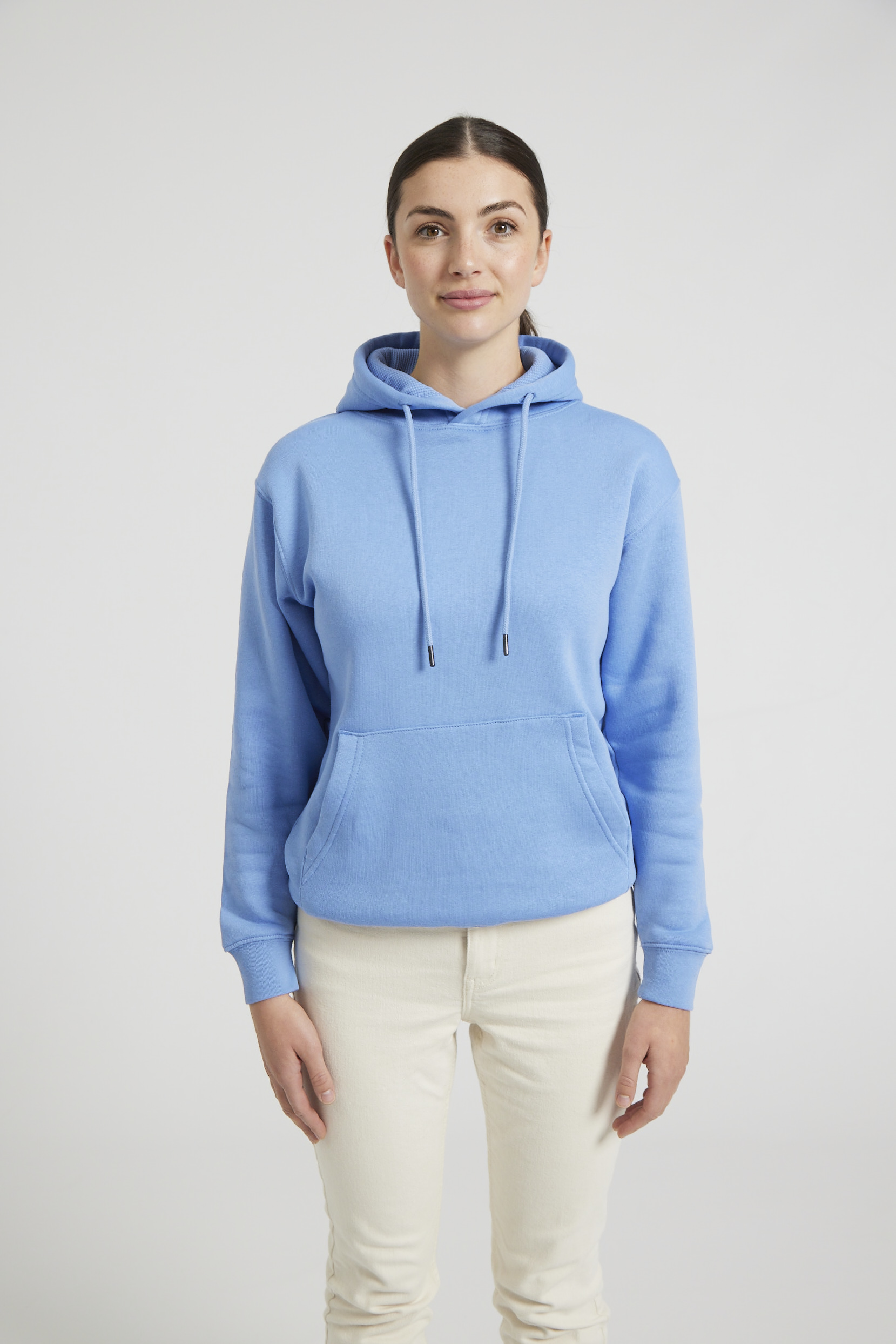 CR02-v2.0-Studio_317