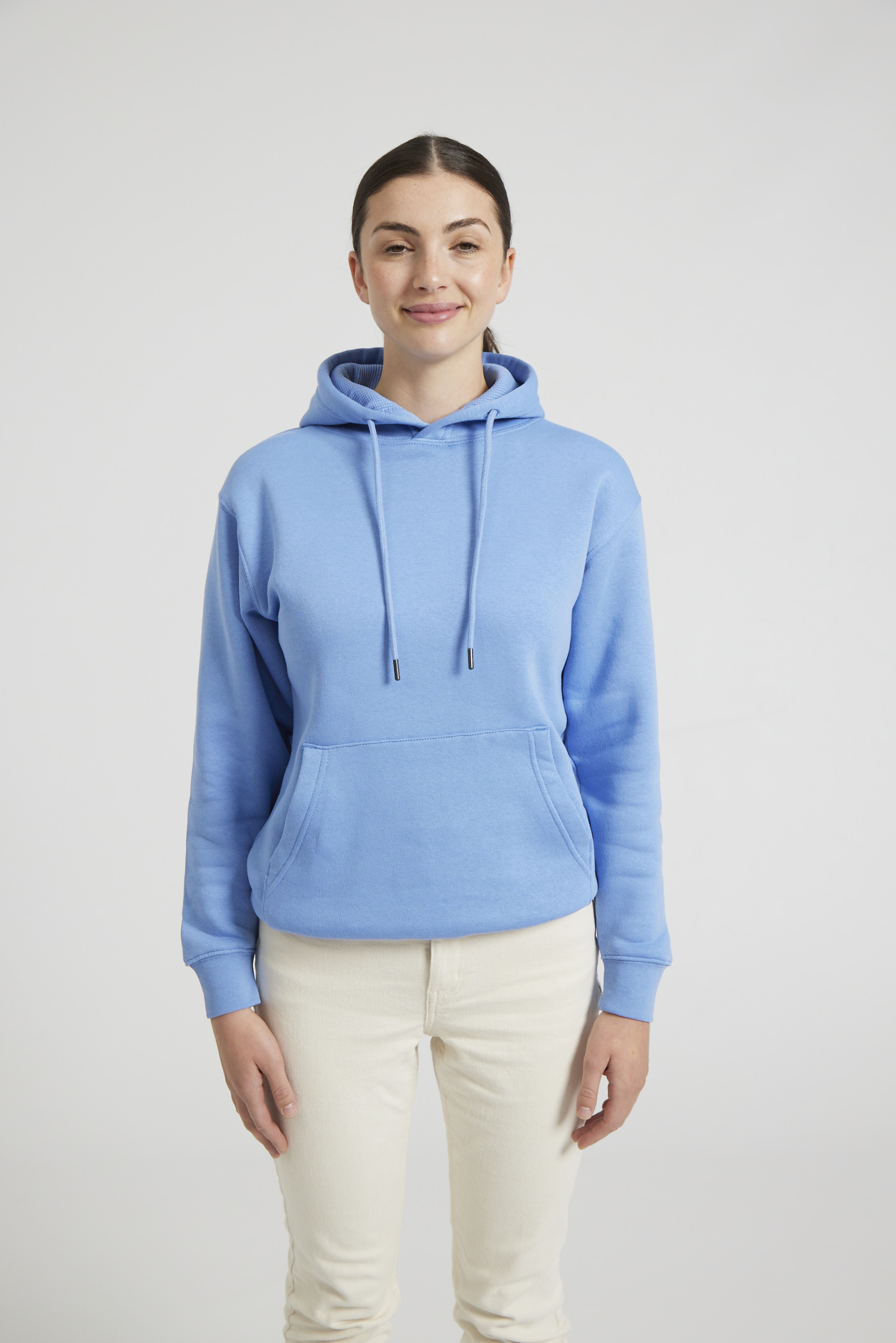 CR02-v2.0-Studio_318