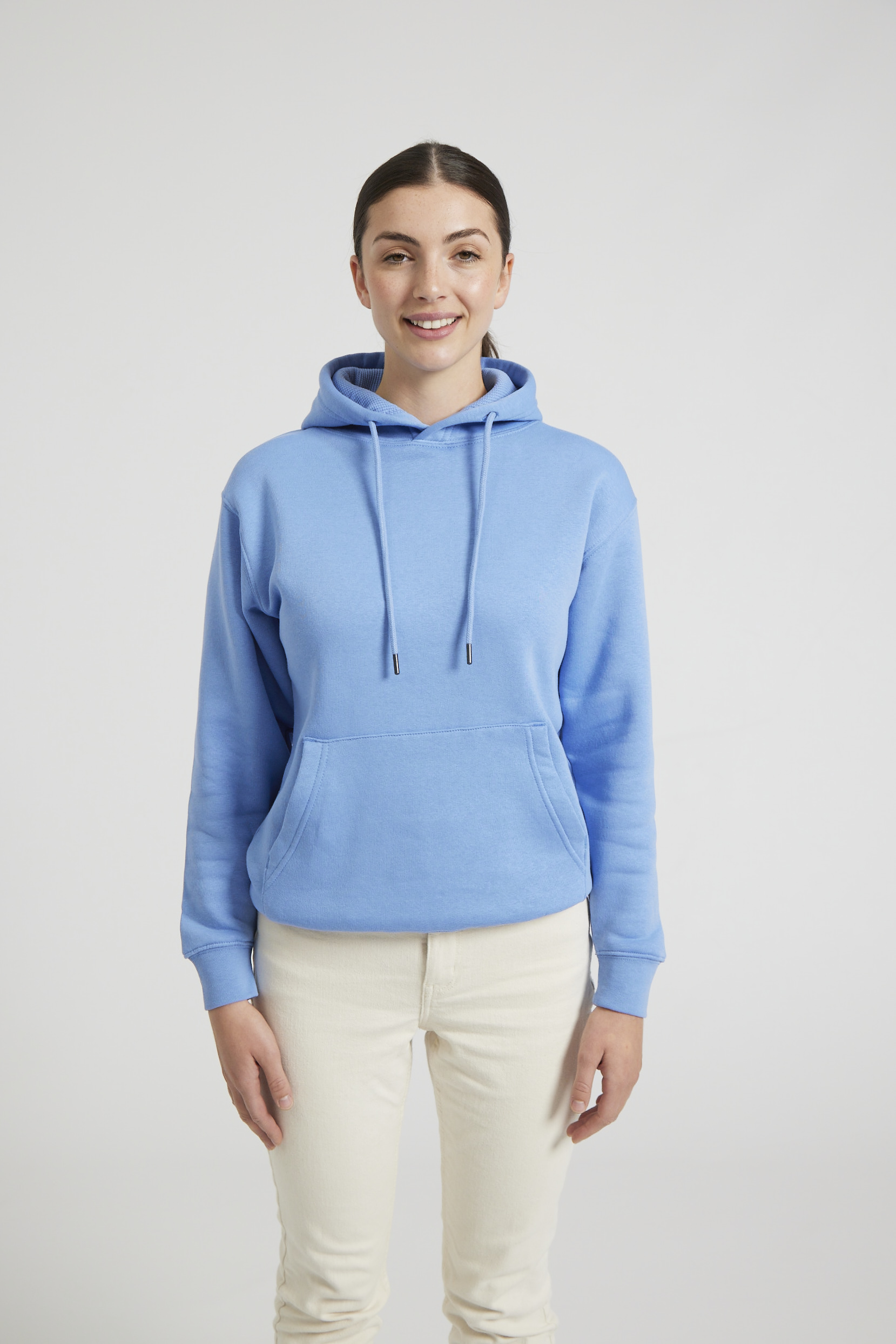 CR02-v2.0-Studio_320