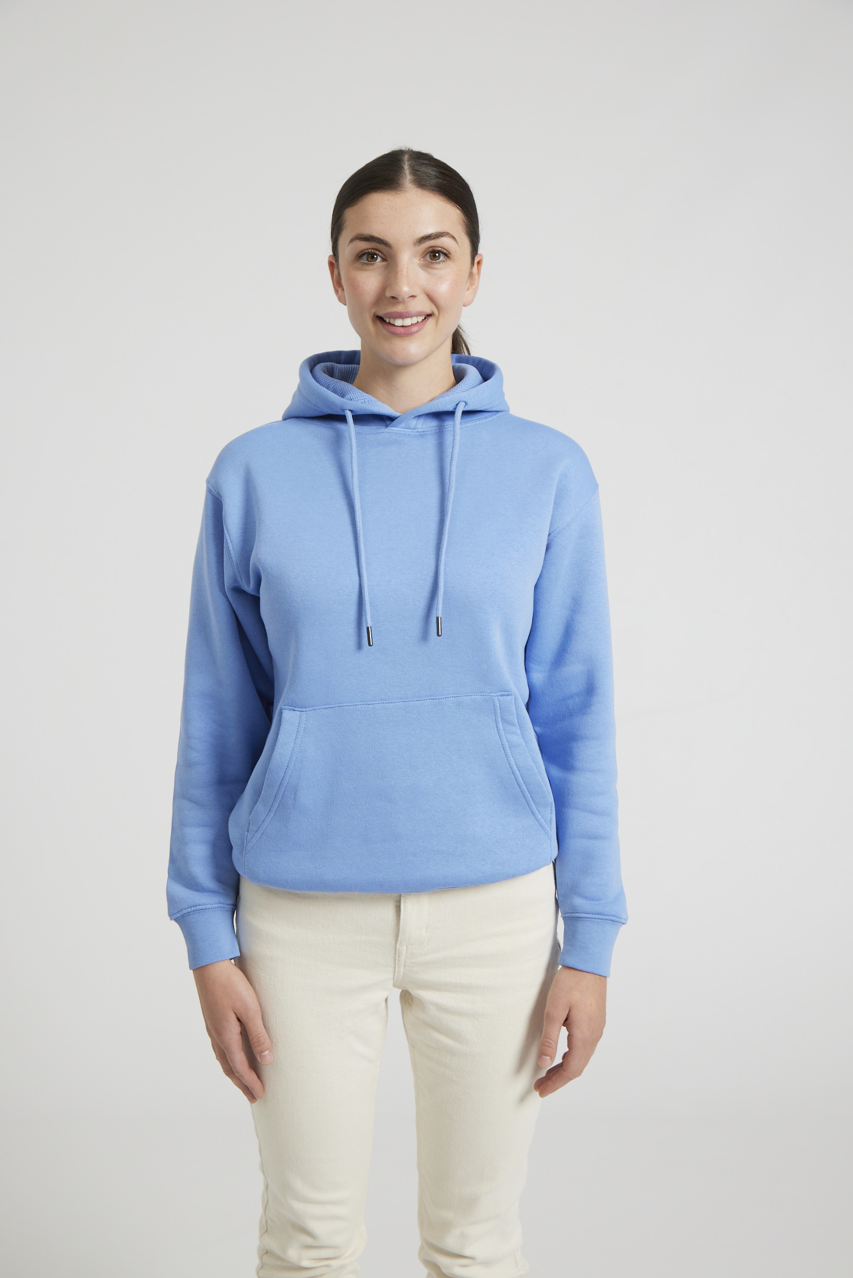 CR02-v2.0-Studio_321