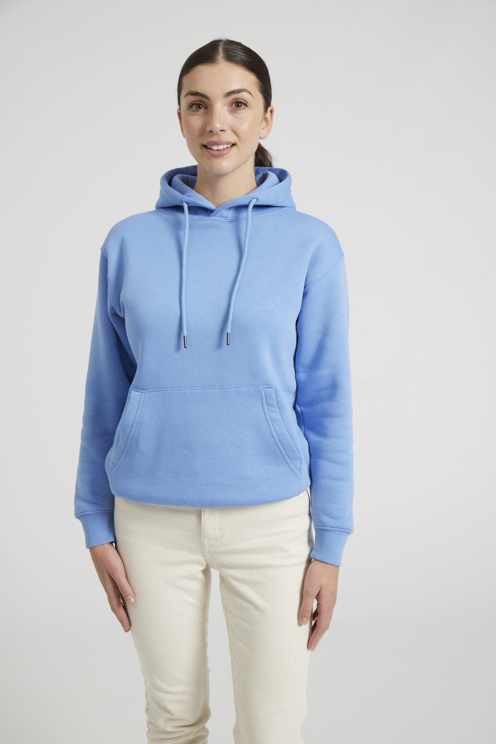 CR02-v2.0-Studio_329