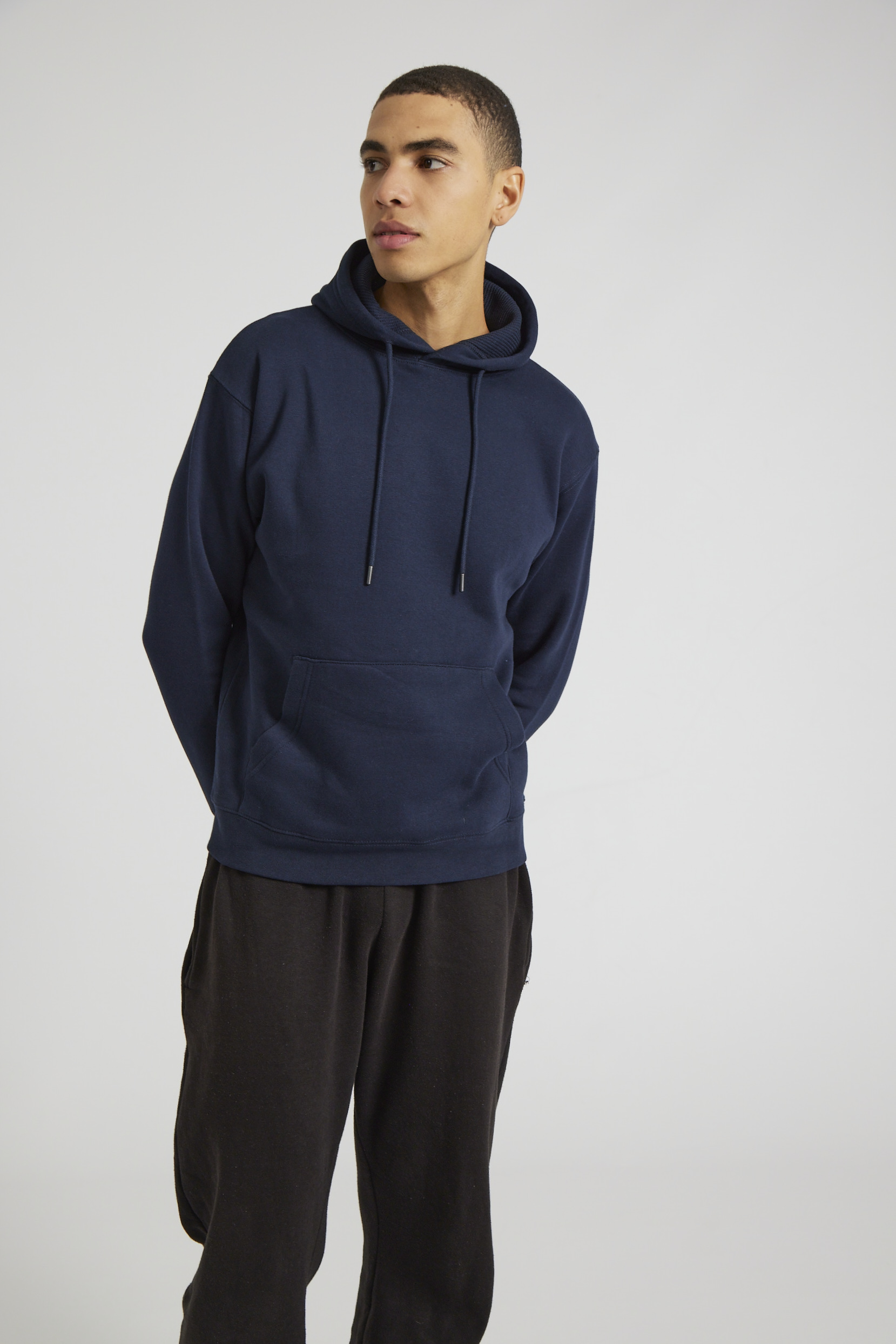 CR02-v2.0-Studio_344