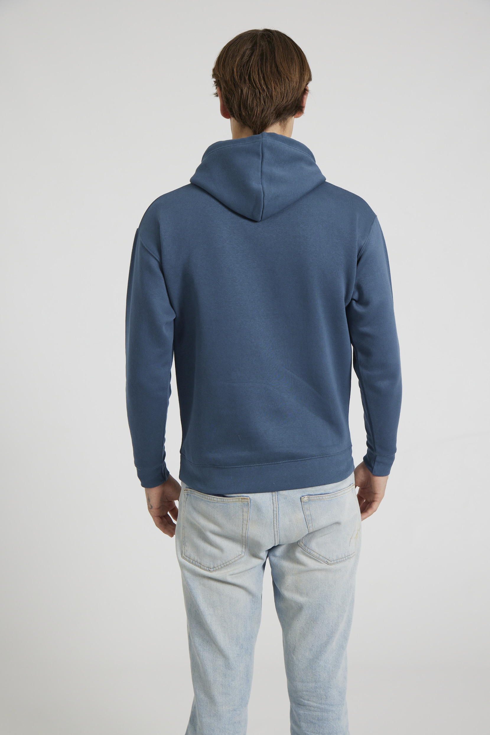 CR02-v2.0-Studio_346