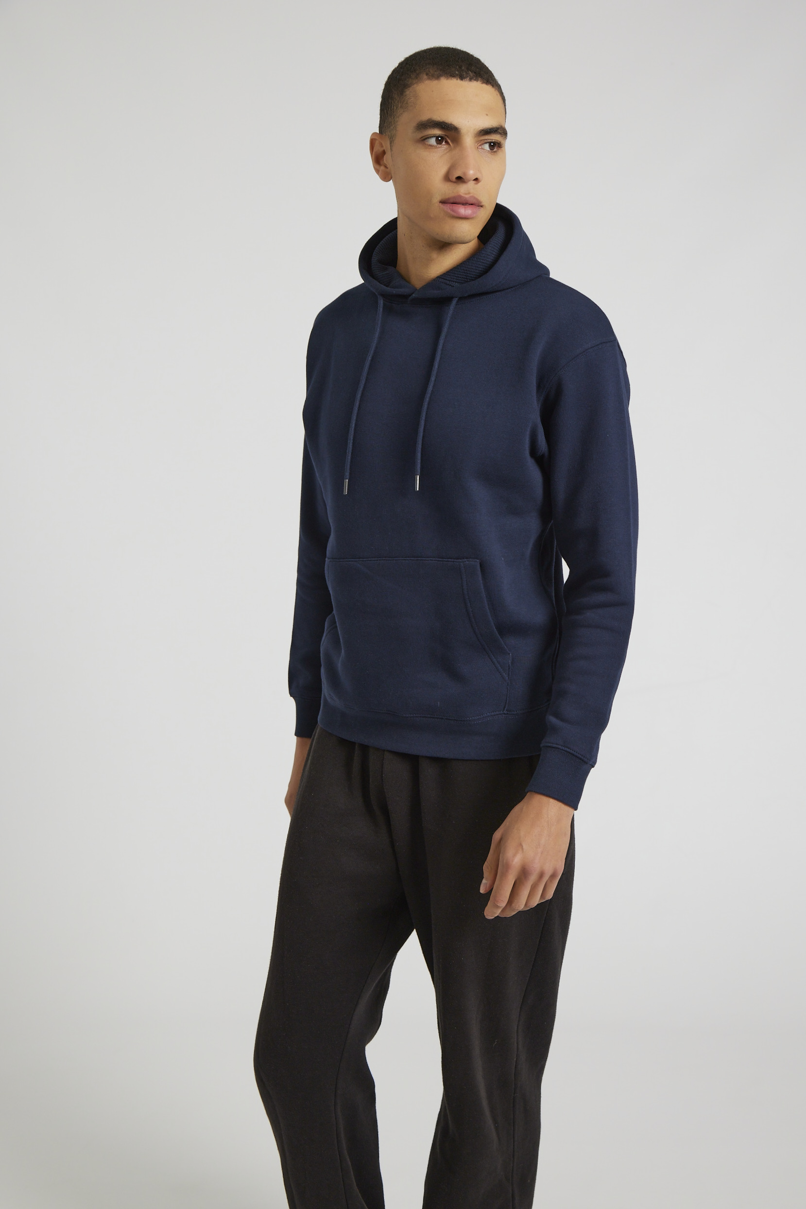 CR02-v2.0-Studio_349