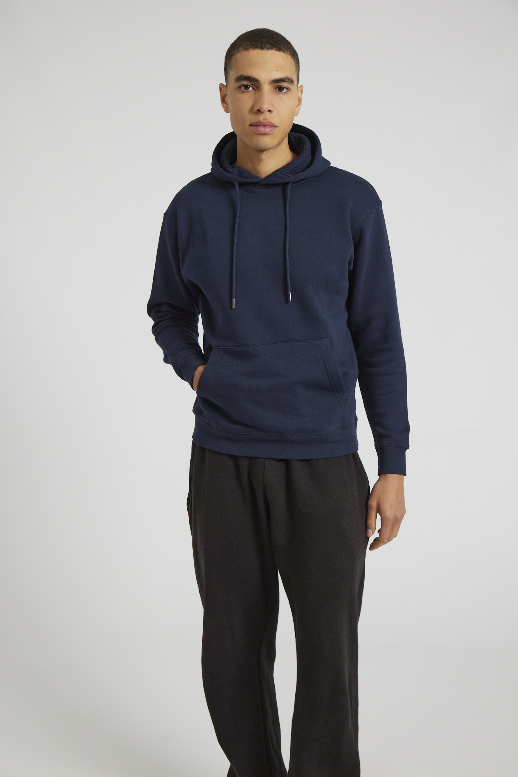 CR02-v2.0-Studio_363