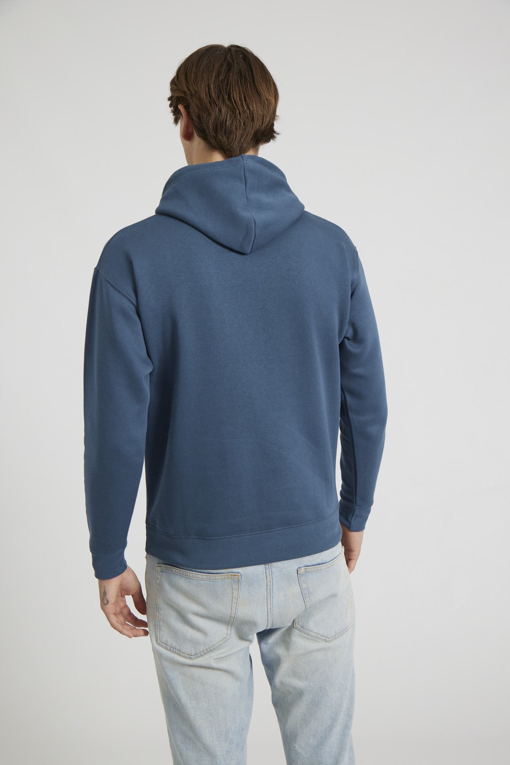 CR02-v2.0-Studio_368