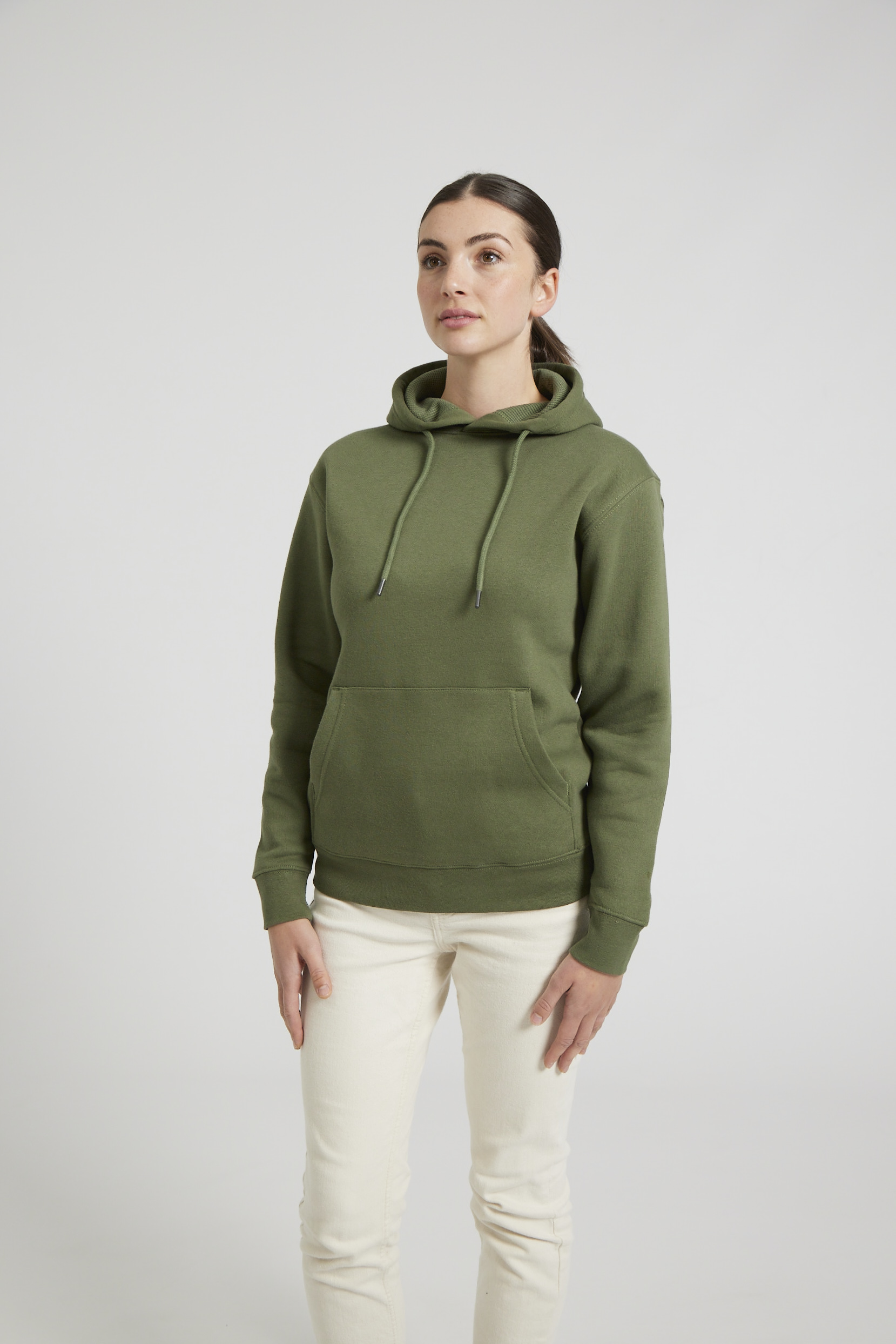 CR02-v2.0-Studio_394