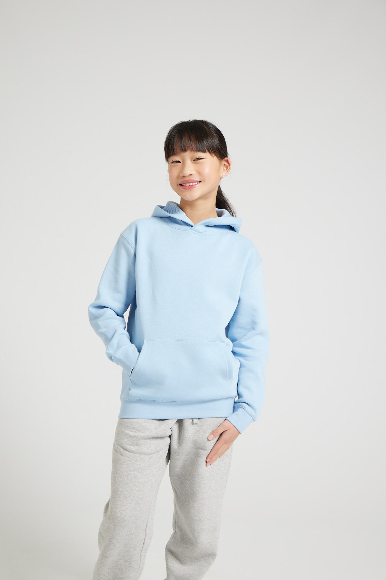 CR02K-v2.0-Studio_41