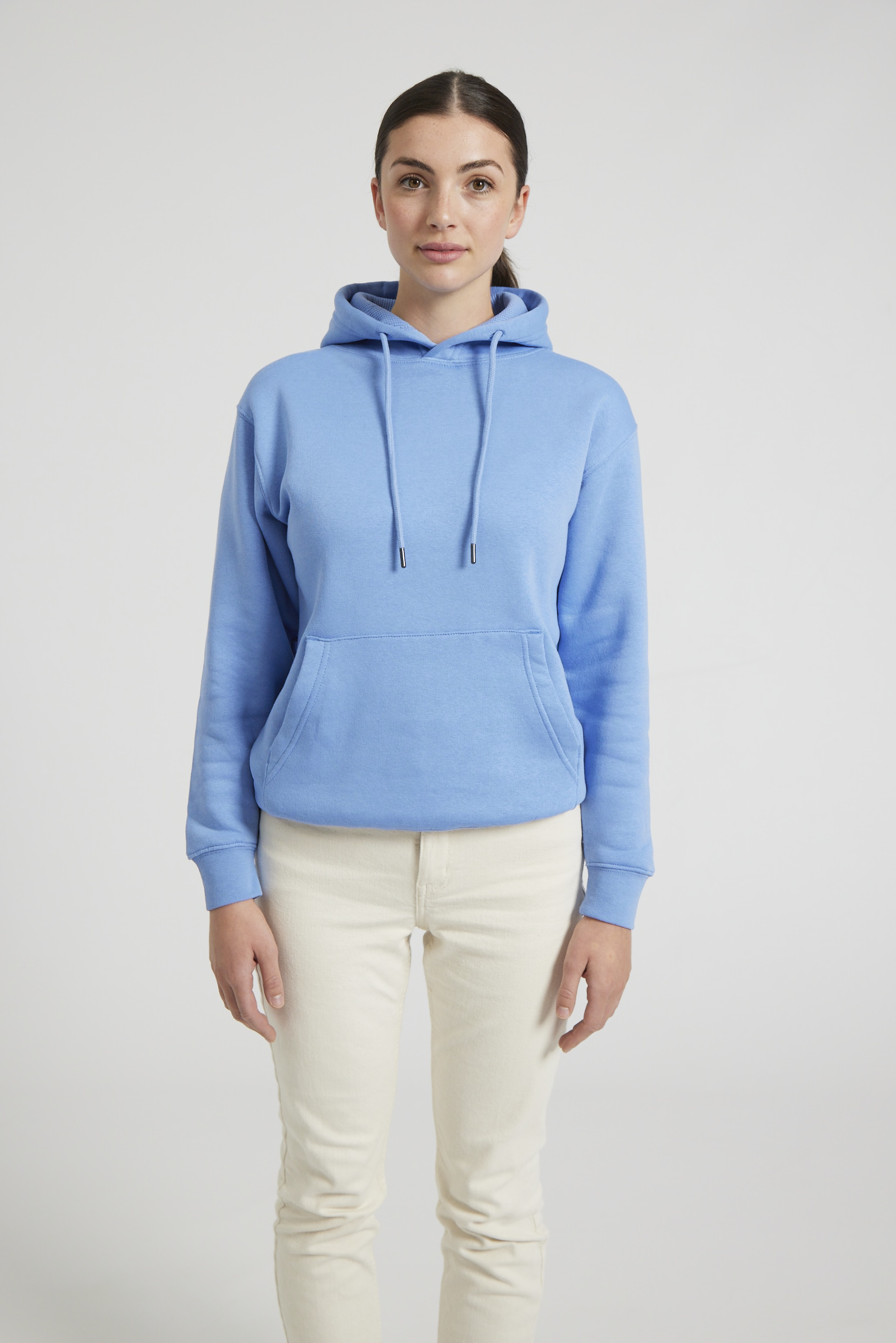 CR02_v2.0 Studio Images