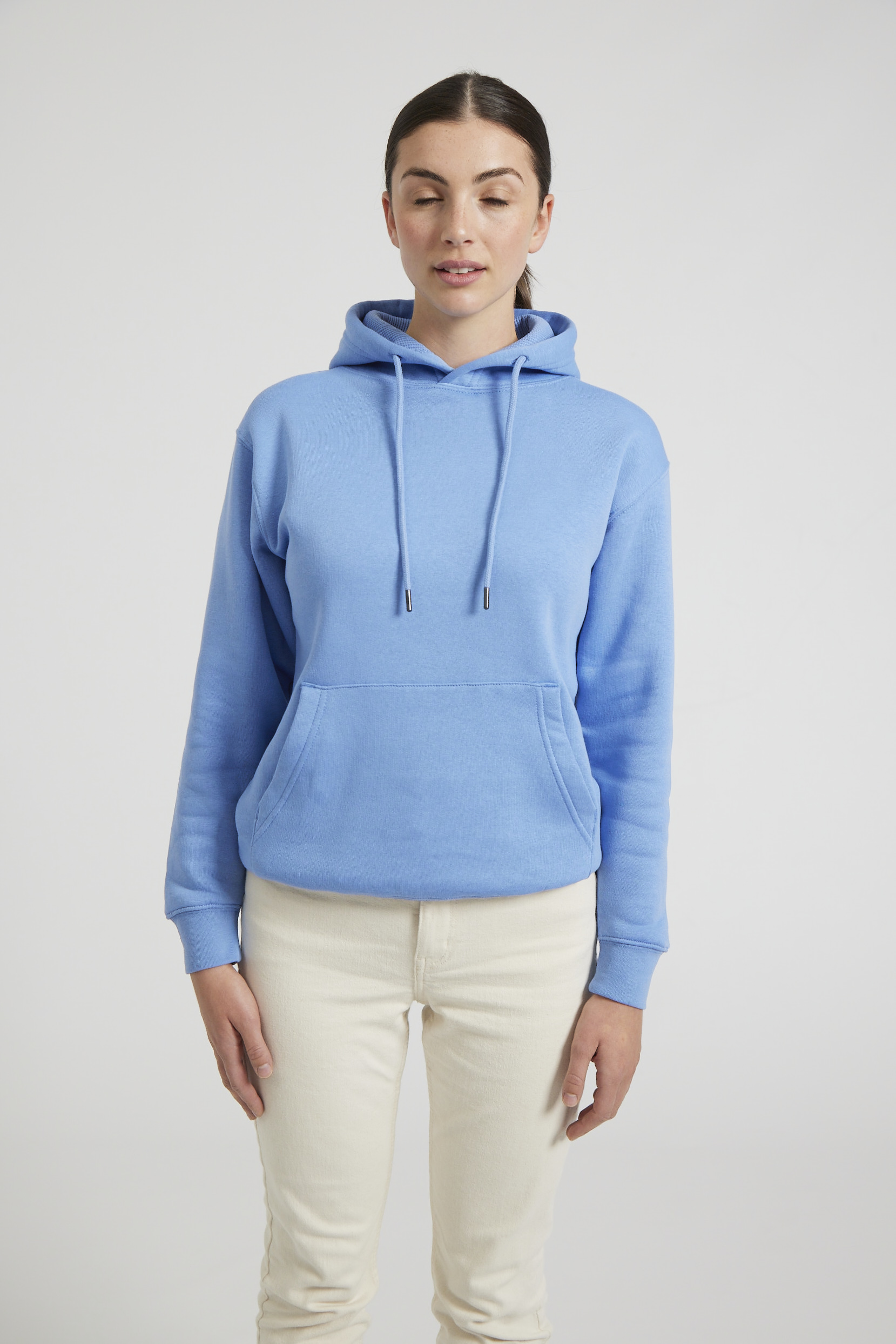 CR02_v2.0 Studio Images