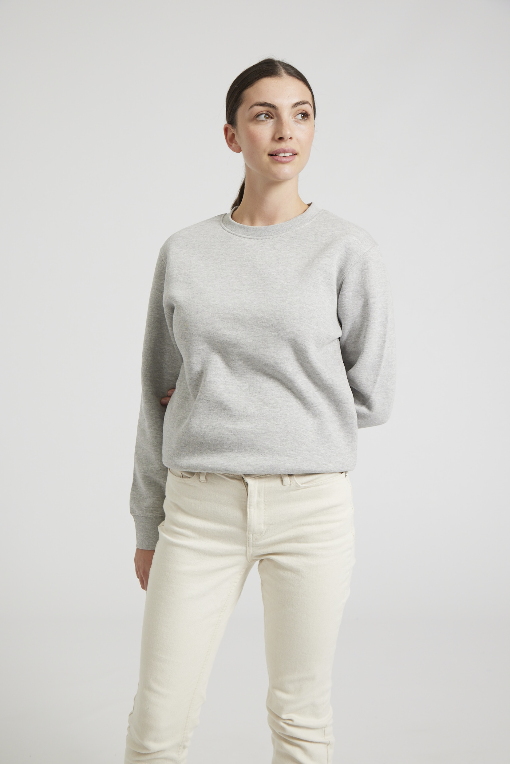 CR03-v2.0-Studio_118