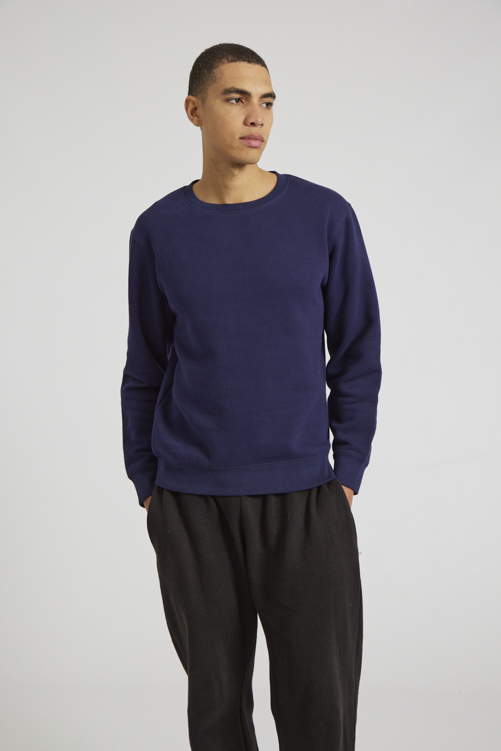 CR03-v2.0-Studio_127