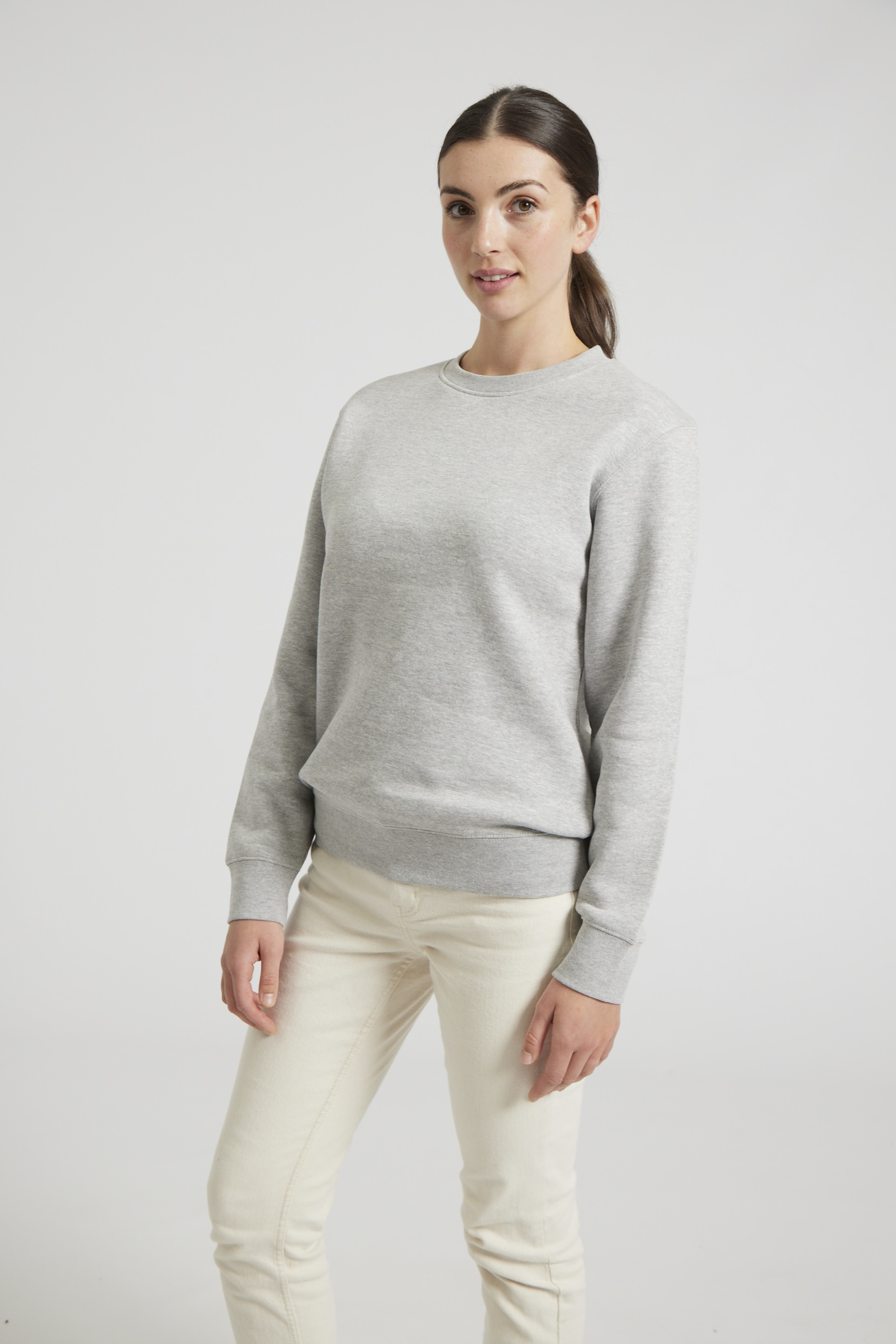 CR03-v2.0-Studio_134