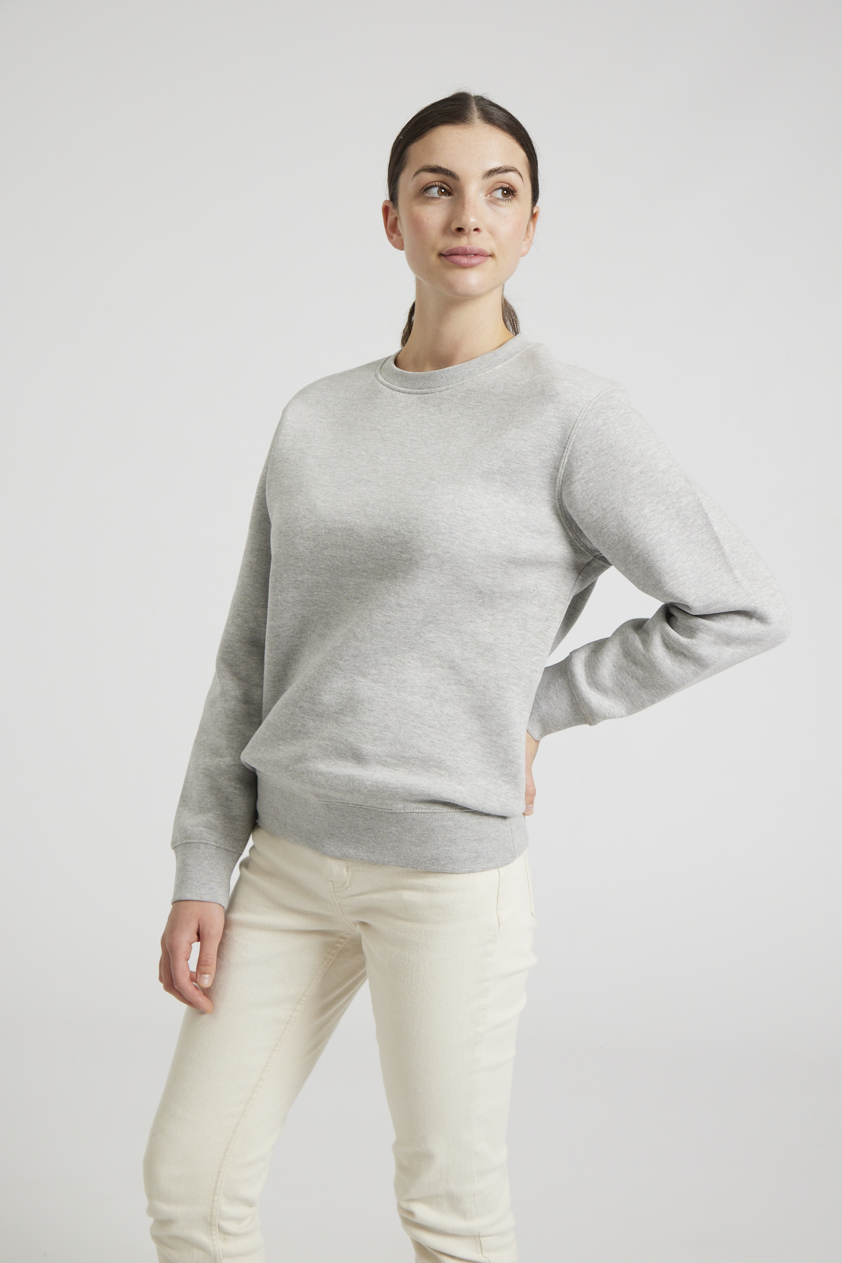 CR03-v2.0-Studio_141