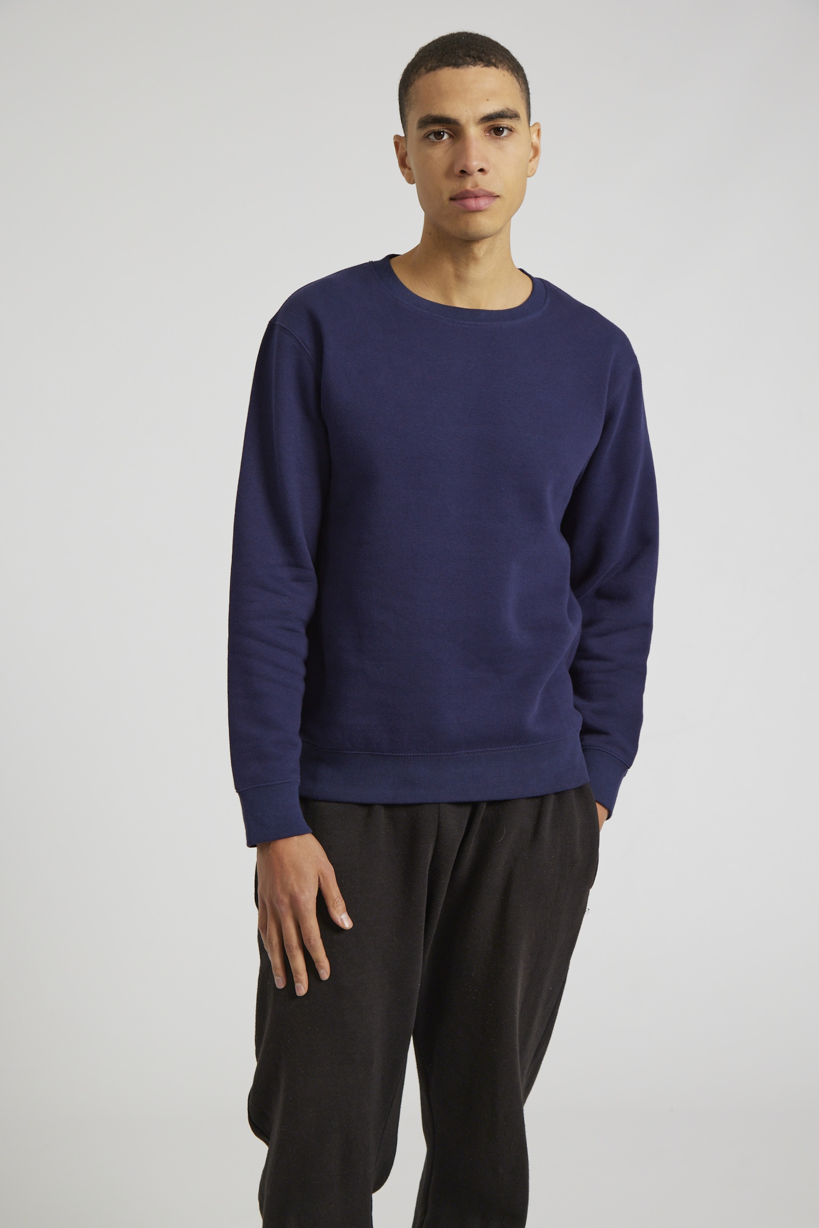 CR03-v2.0-Studio_164