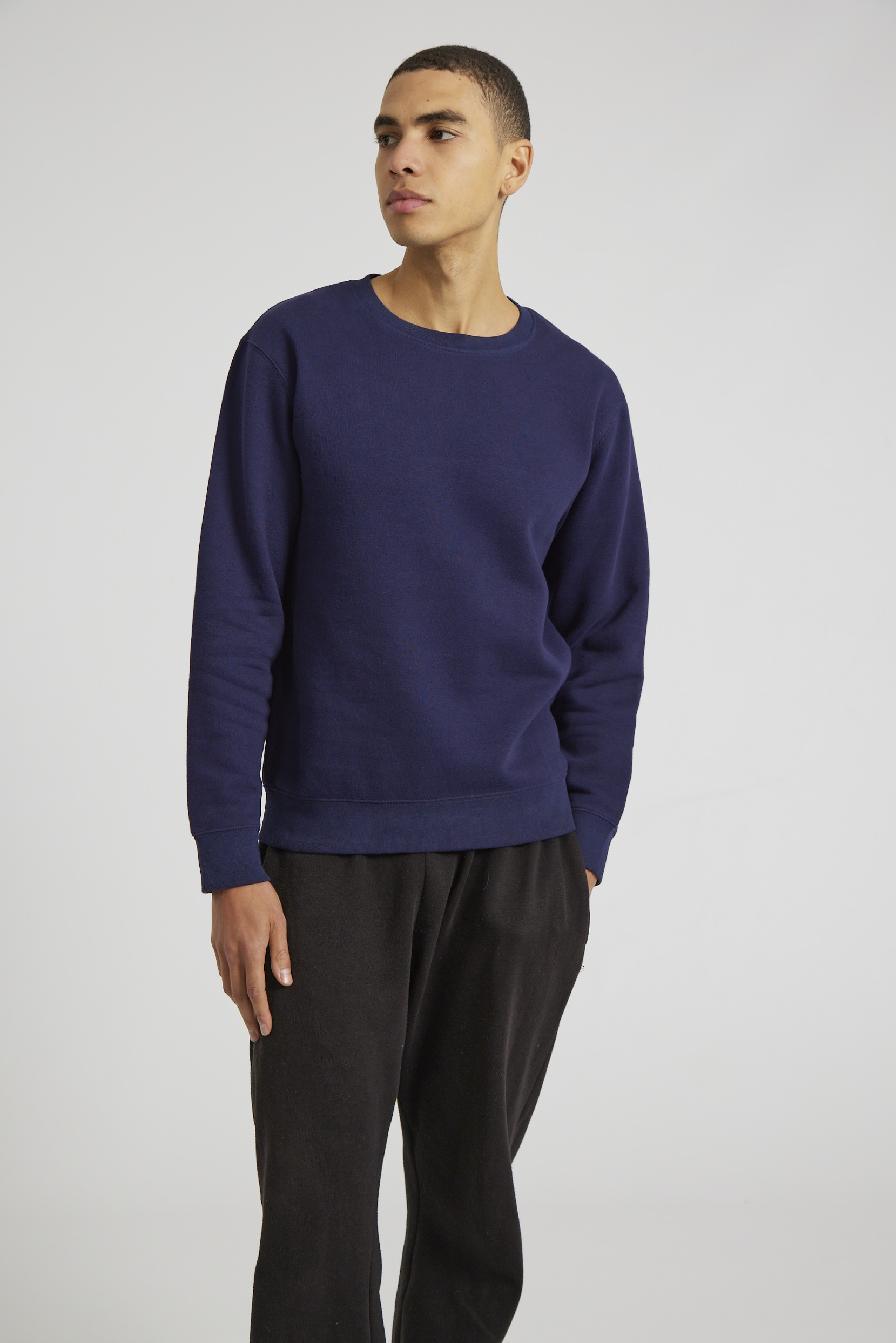 CR03-v2.0-Studio_238