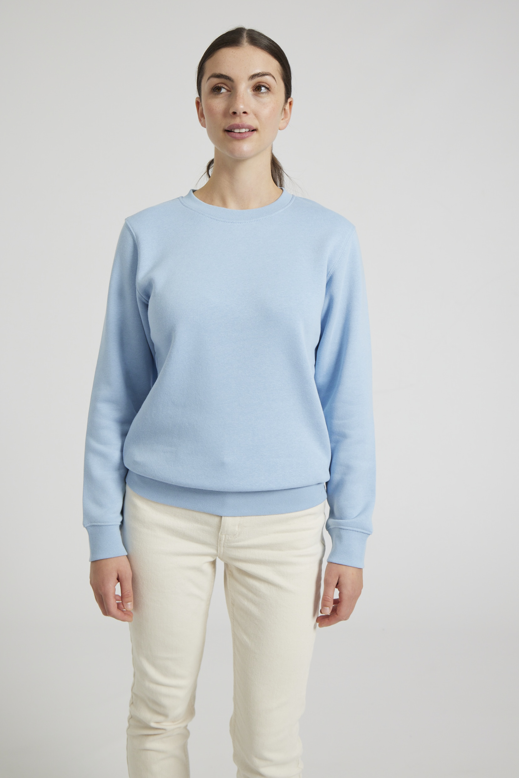 CR03-v2.0-Studio_256