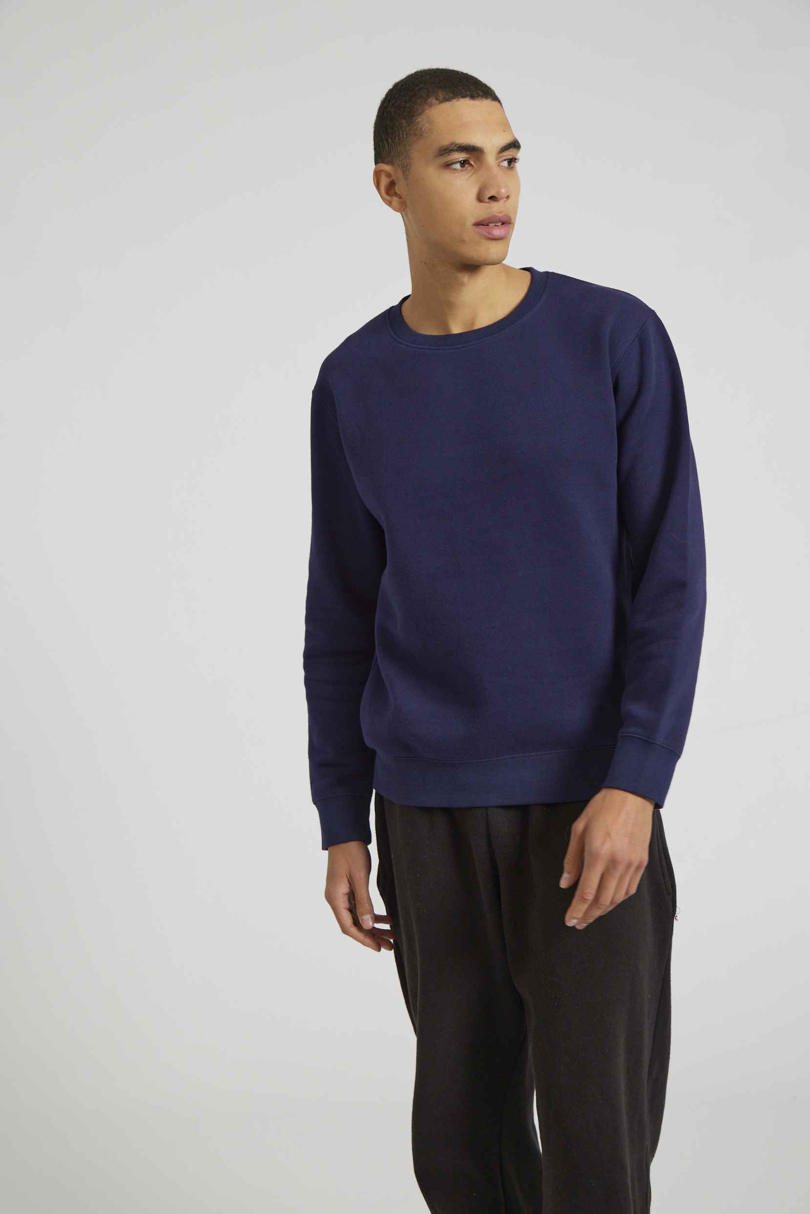 CR03-v2.0-Studio_279