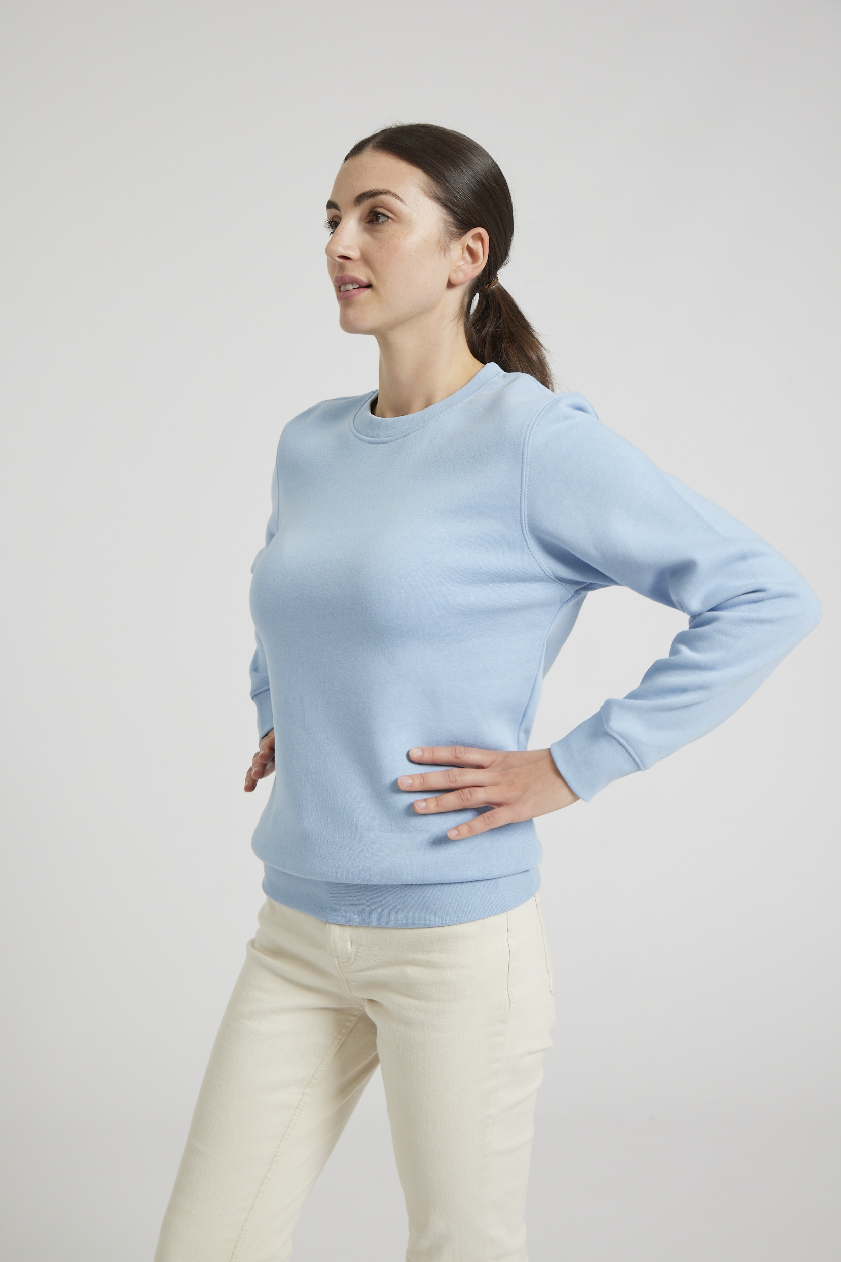 CR03-v2.0-Studio_286