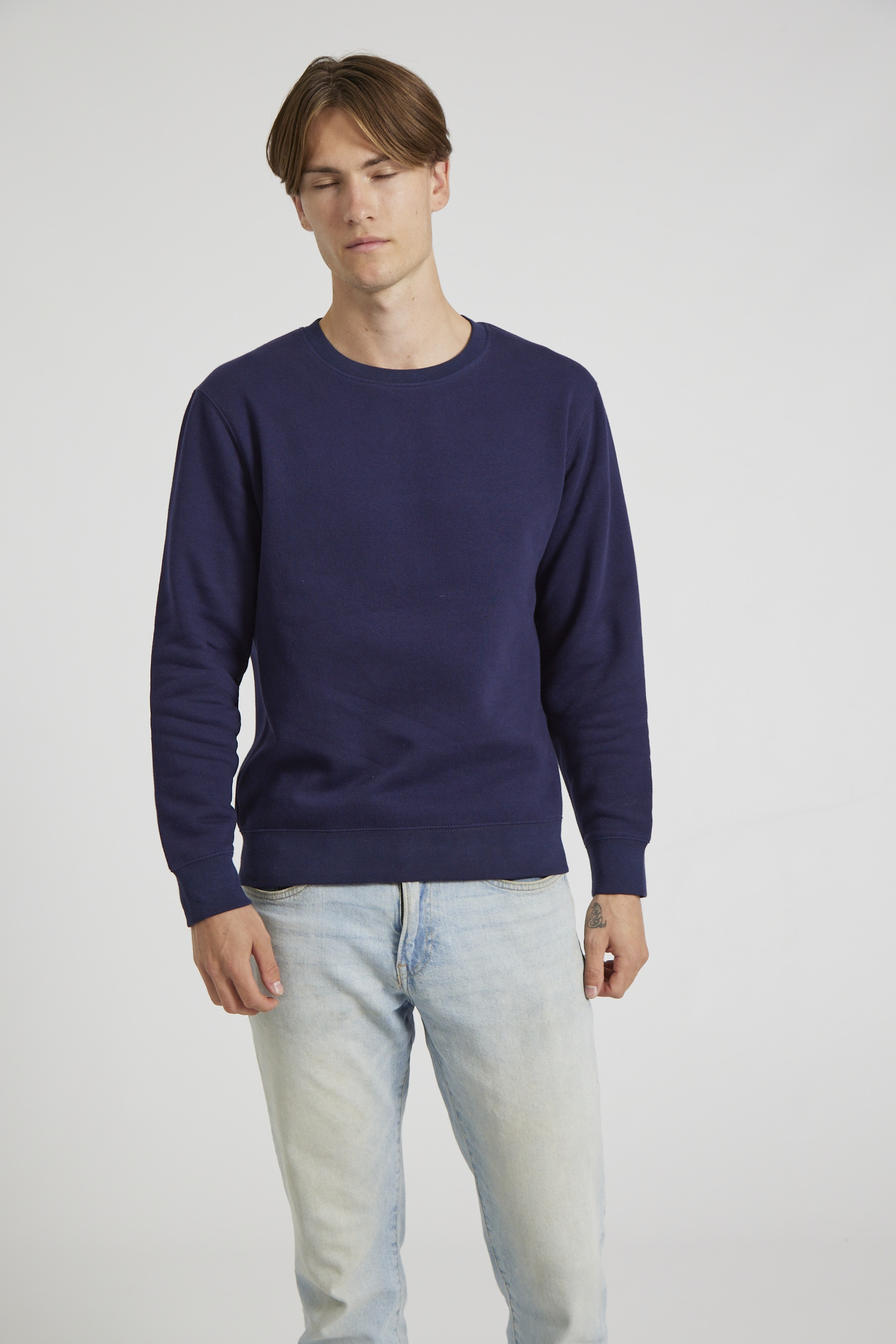 CR03-v2.0-Studio_329