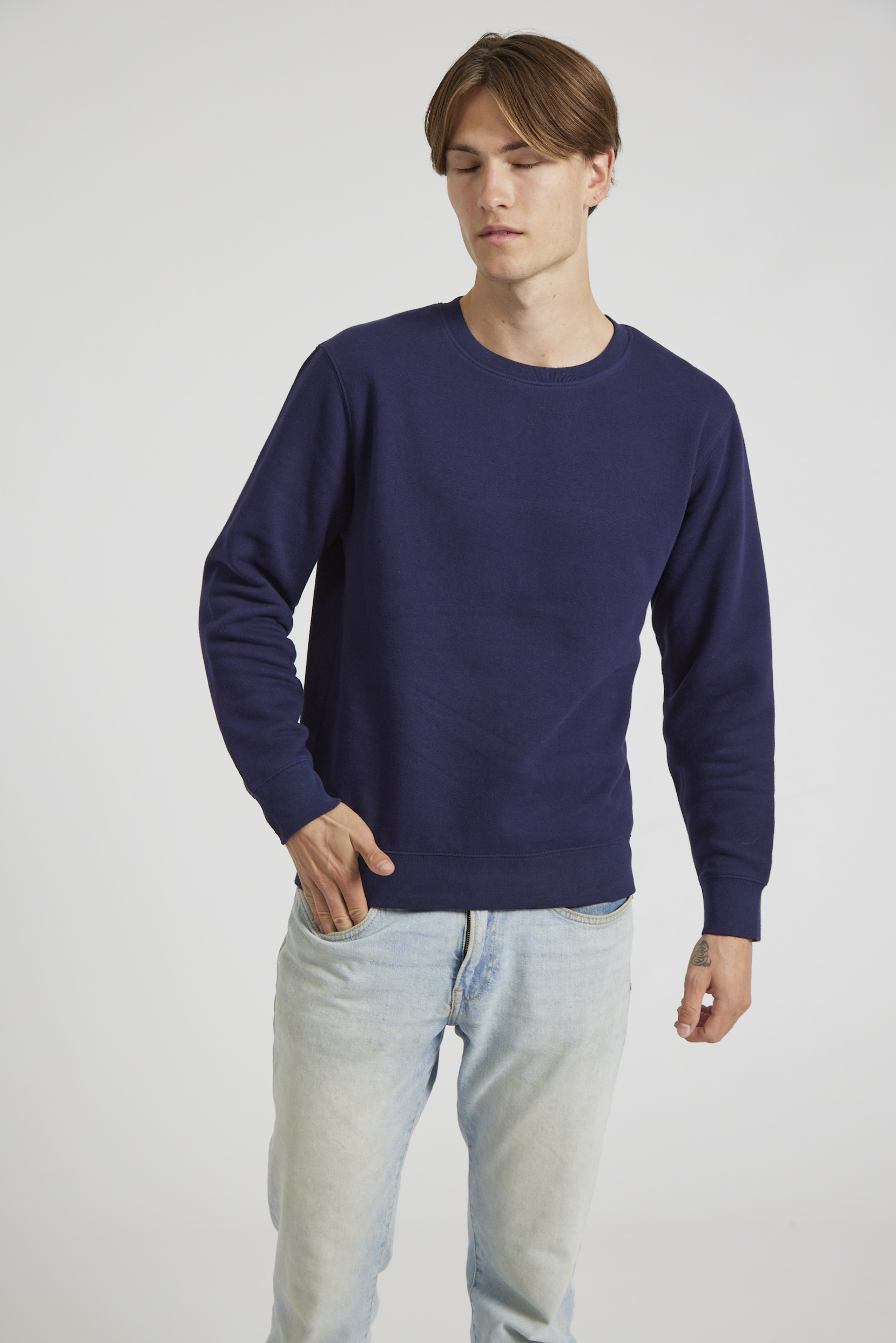 CR03-v2.0-Studio_338