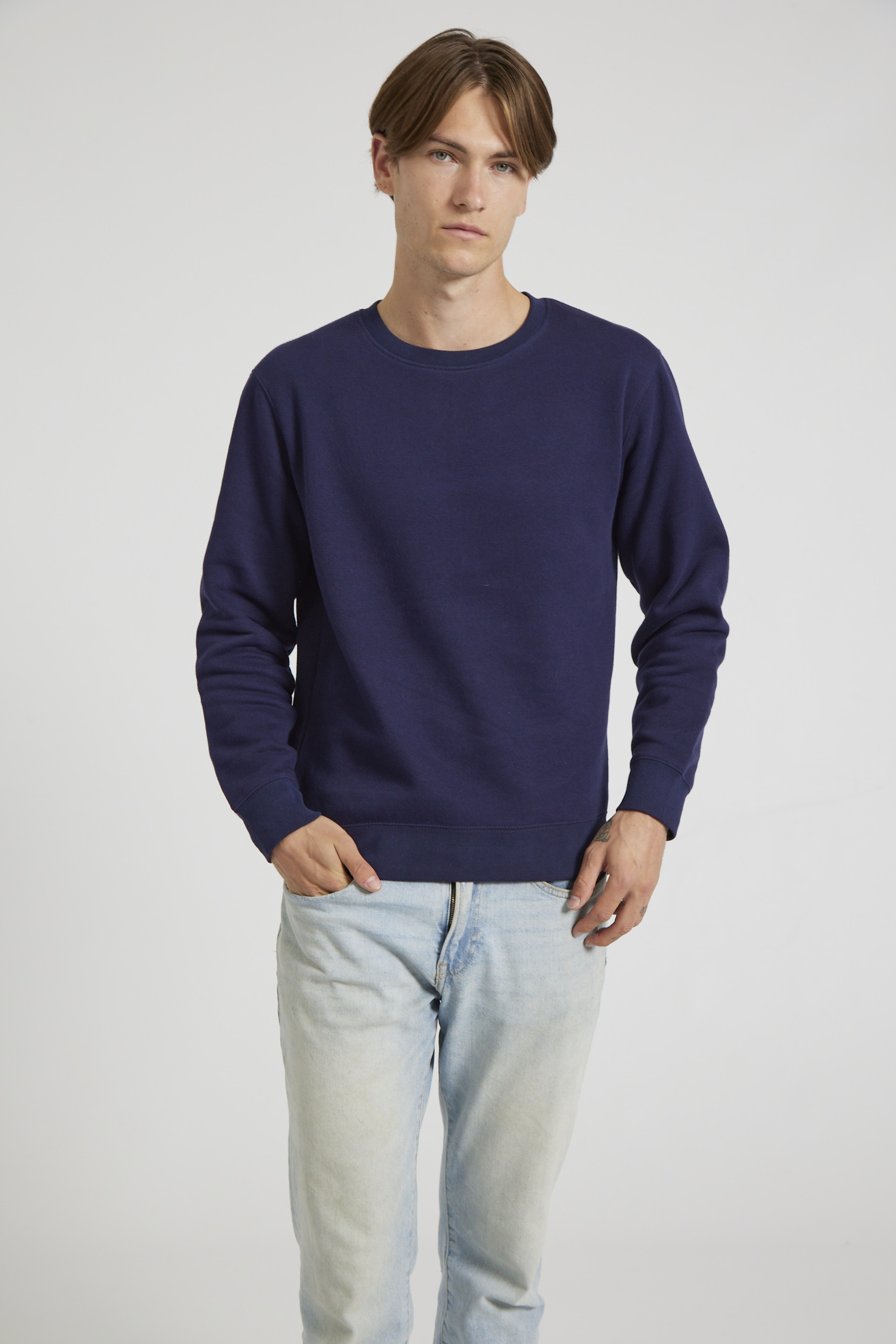 CR03-v2.0-Studio_342