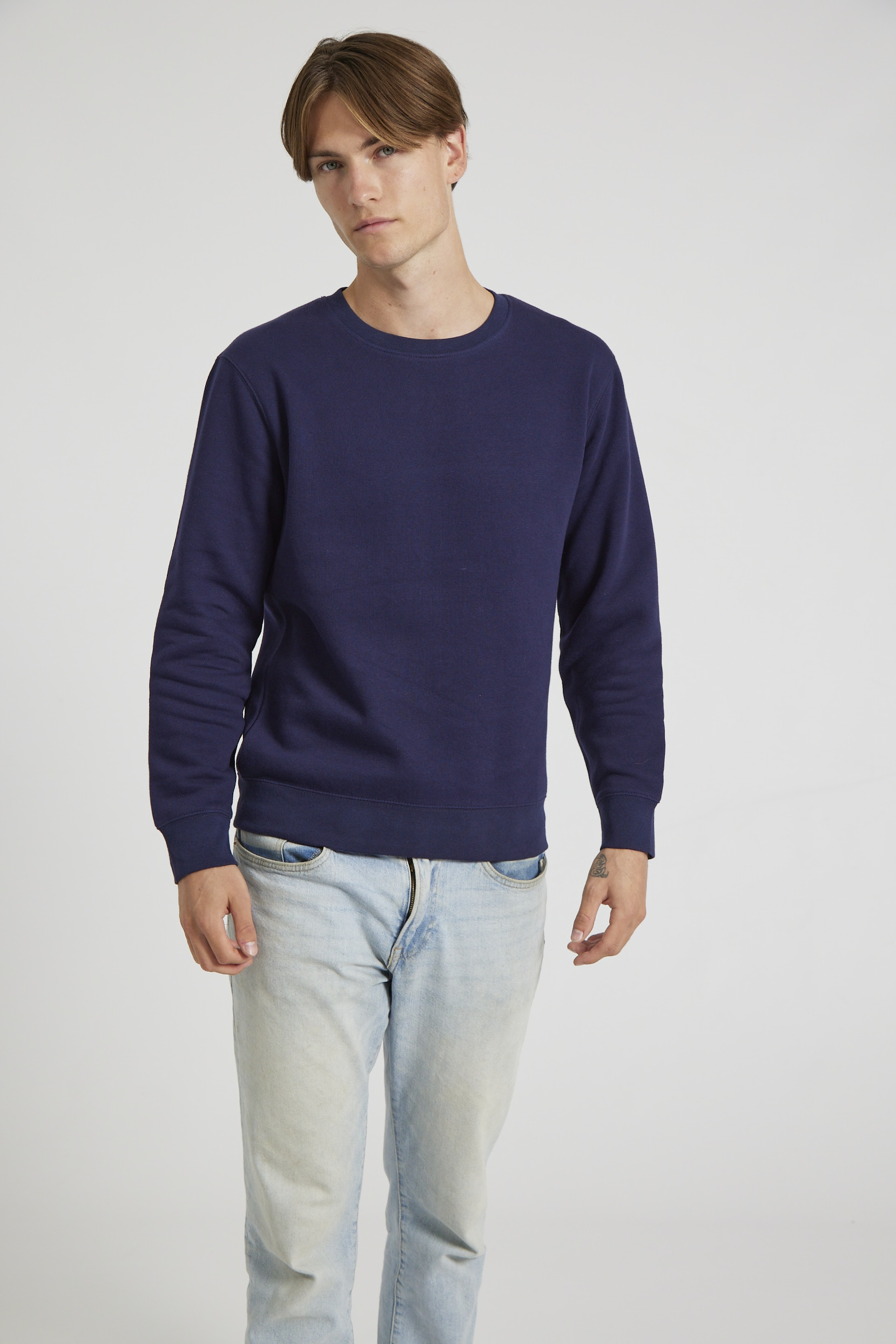 CR03-v2.0-Studio_362