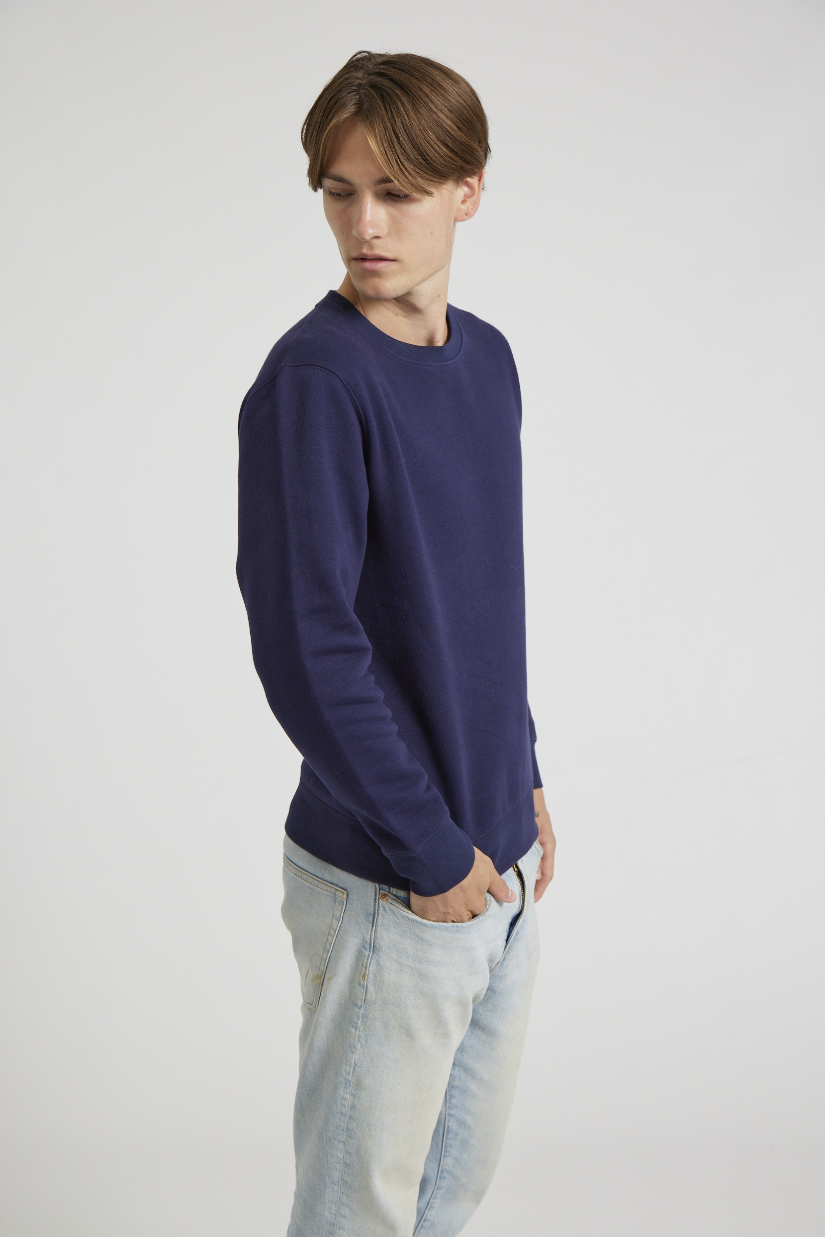 CR03-v2.0-Studio_380